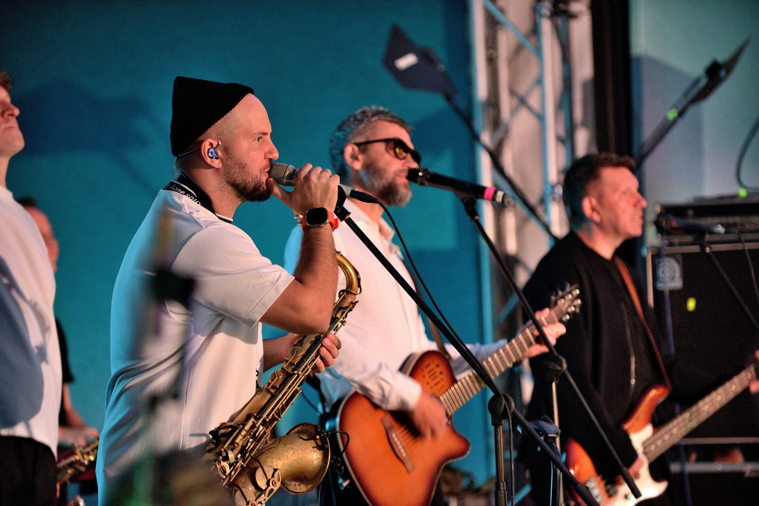 "Профессиональная фотосъемка концертов".