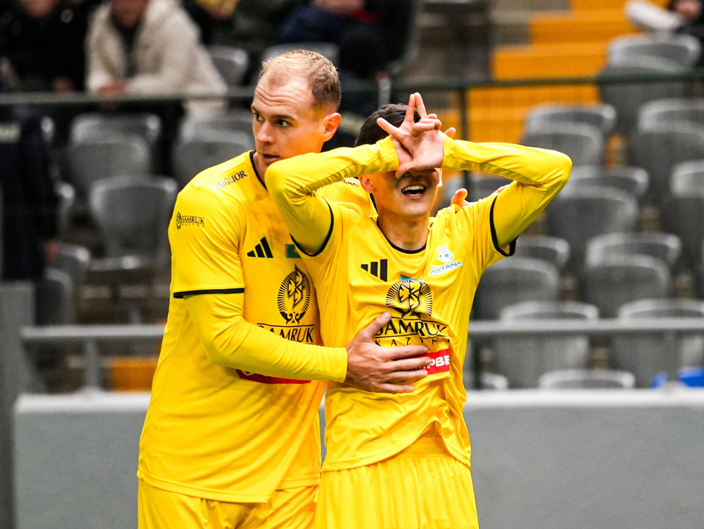 FC ASTANA. Здравствуйте Меня зовут Берден Ансар, Я профессиональный фотограф