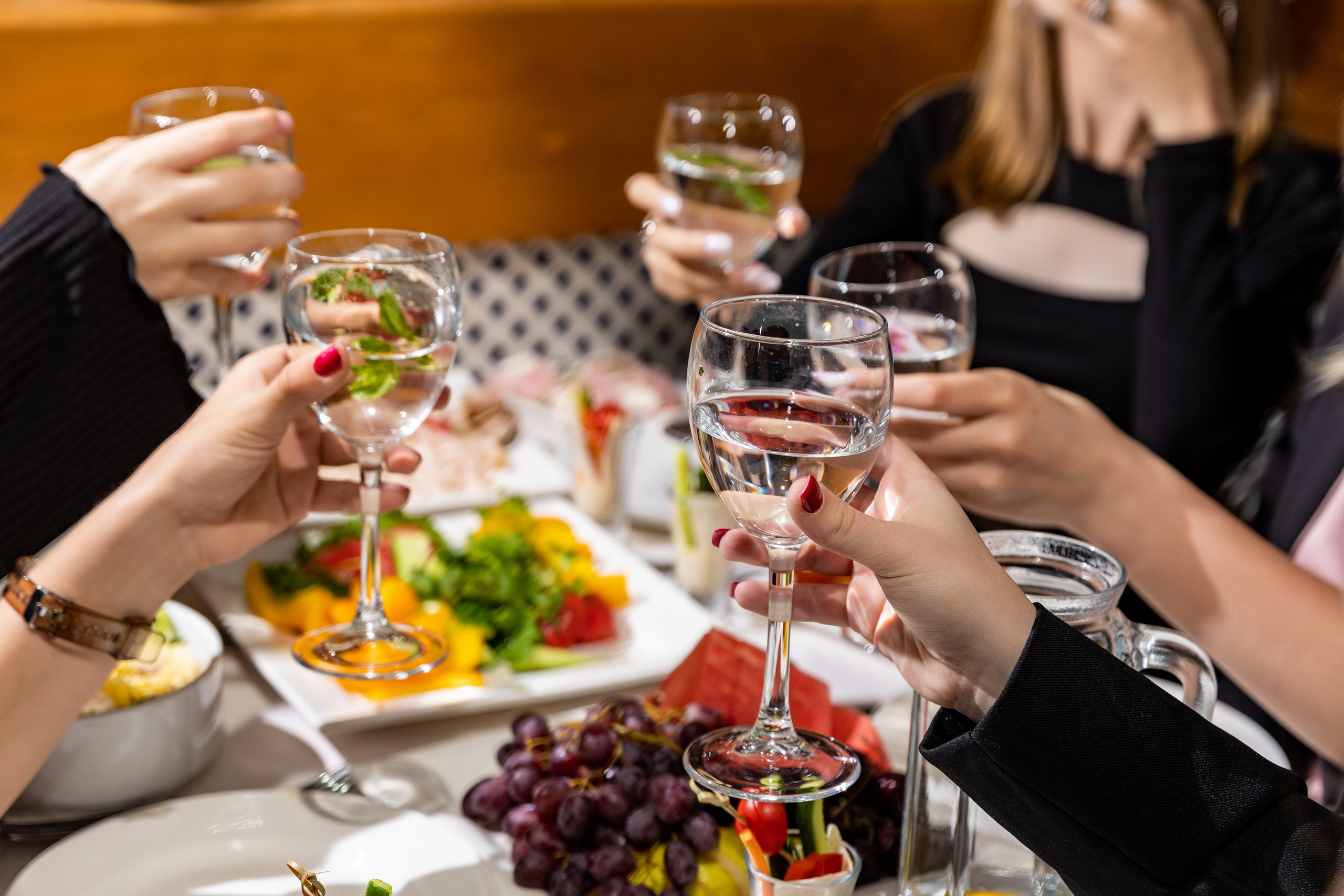 Выпускной на караблике 9 класс. Фотограф в Санкт-Петербурге Закута Ольга