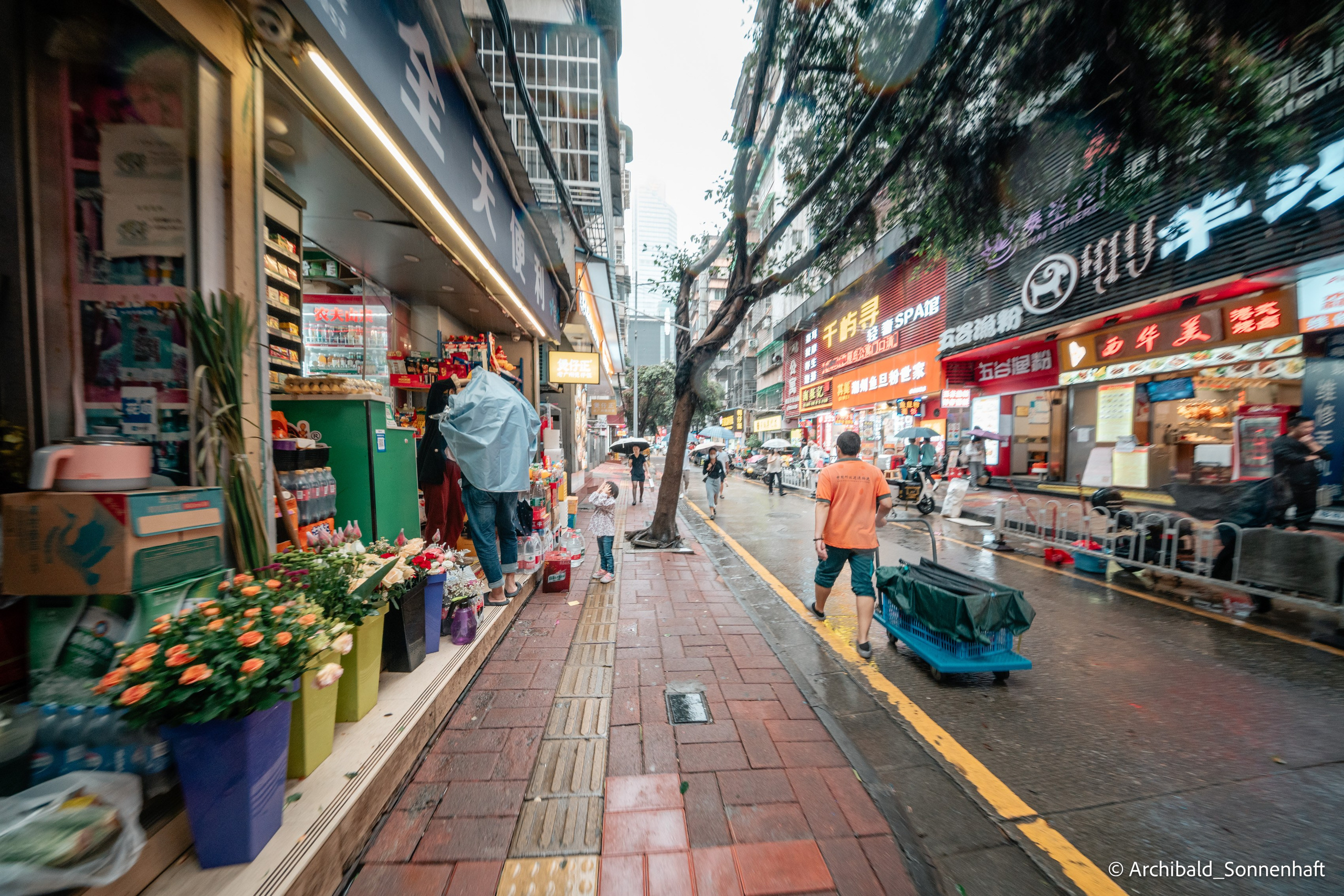 Week trip to GZ. Photographer in Guangzhou, China. Archibald Sonnenhaft