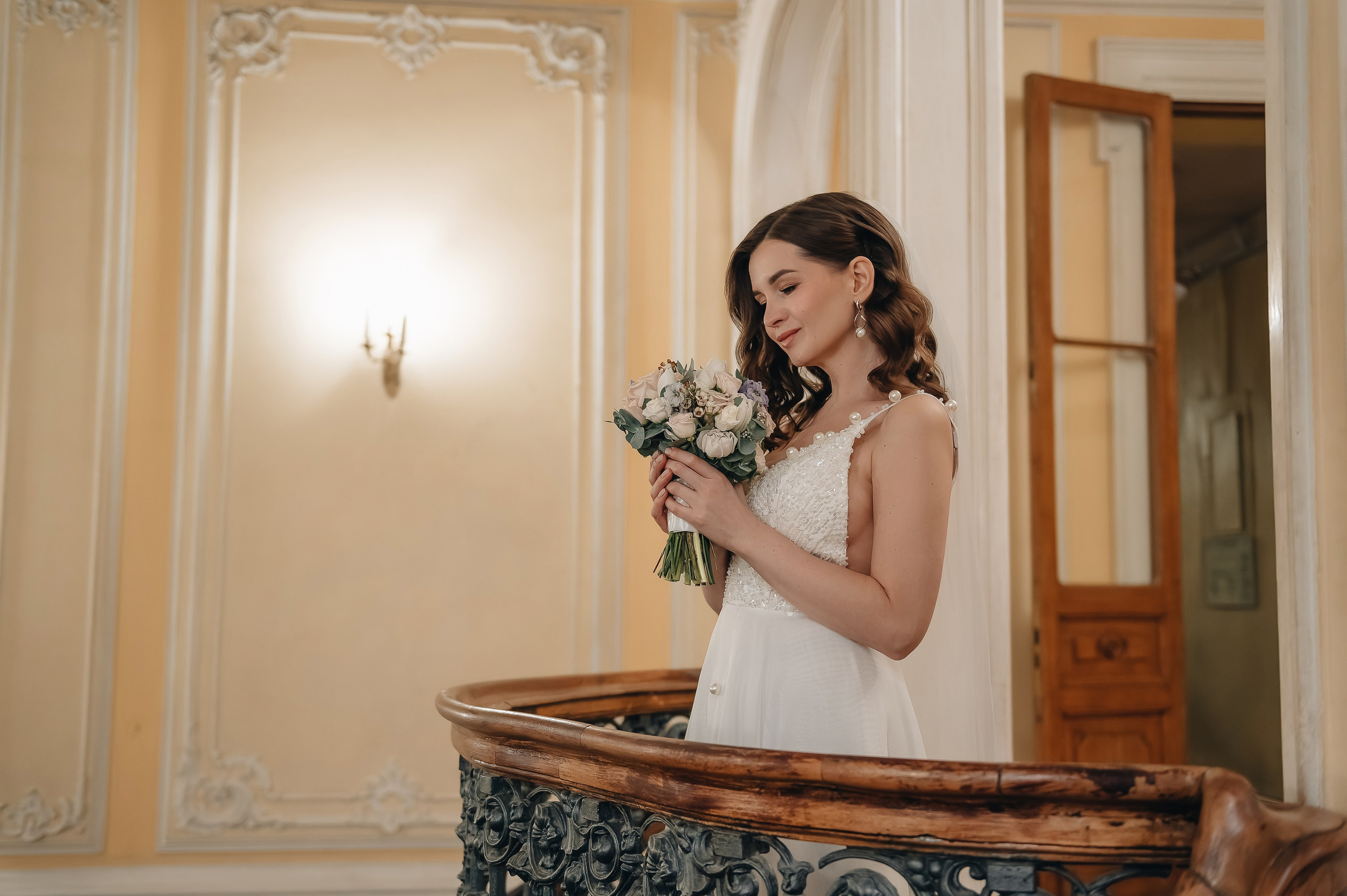 Свадебная фотосессия в библиотеке им. Пушкина. Портретный фотограф Москва Светлана Кашура