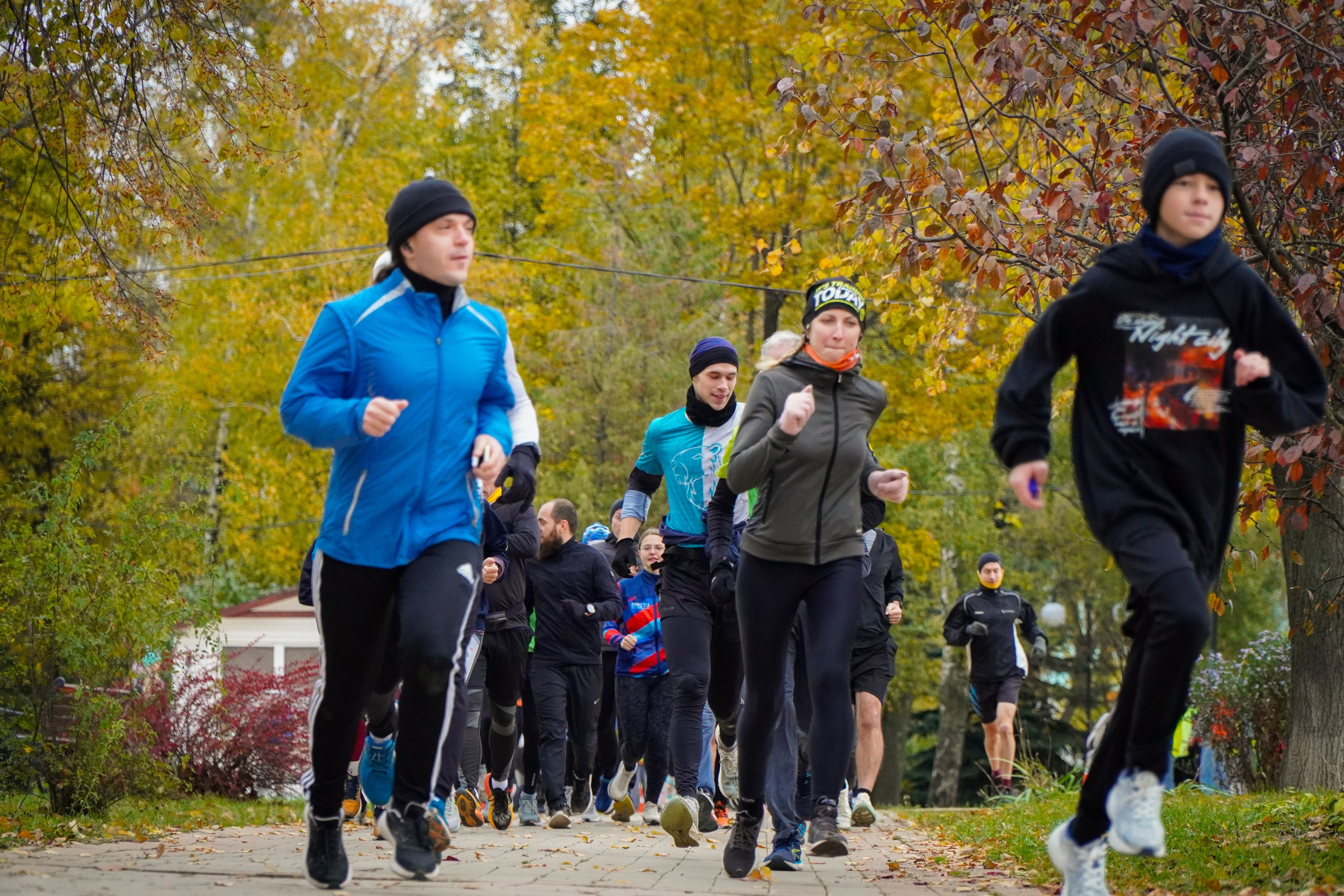 5 вёрст Наташинский 19 октября 2024. Роман Капилюшов. Бег. Фото. Видео. г. Люберцы