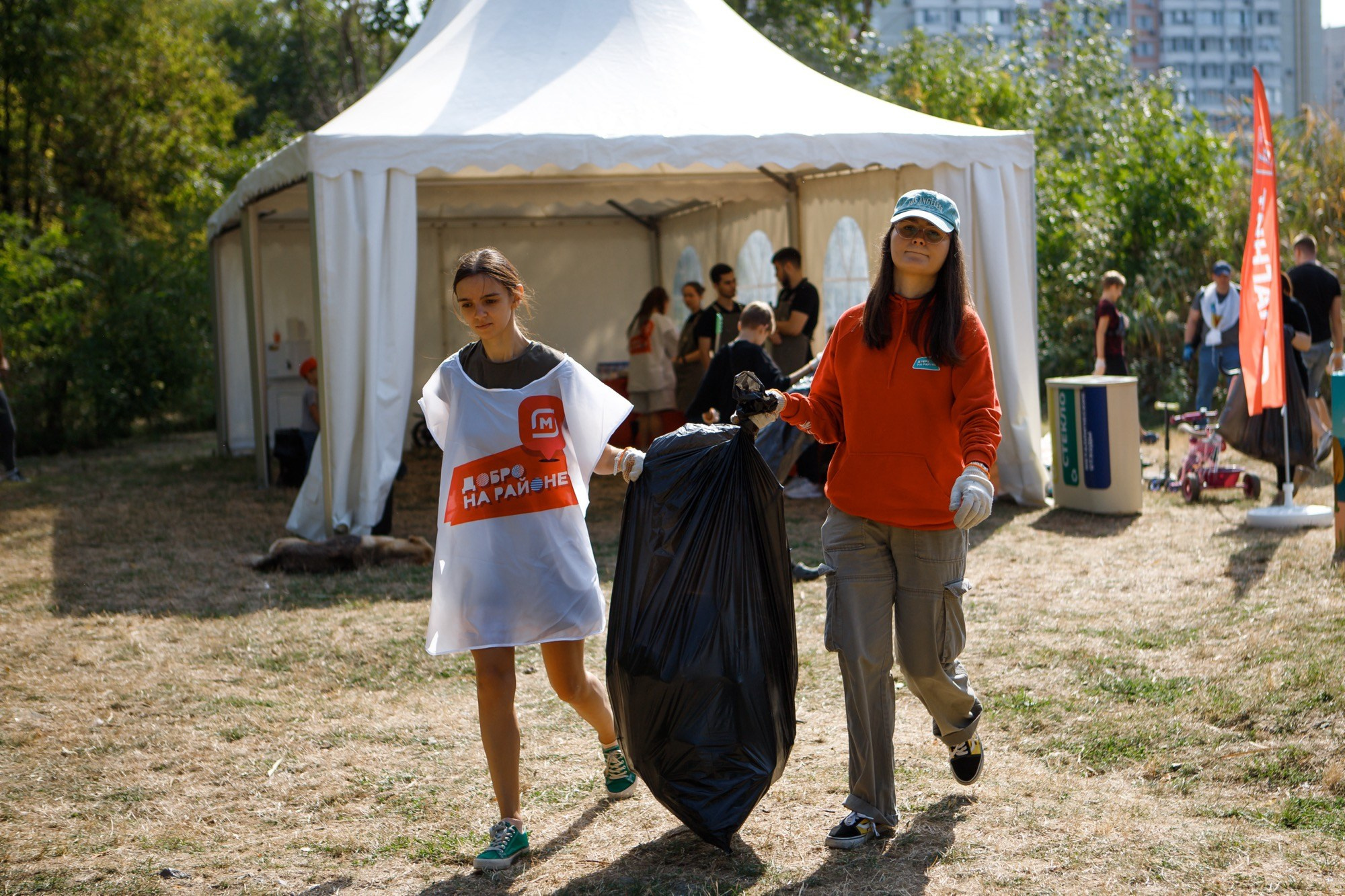 Субботник МАГНИТ. Репортажный и свадебный фотограф в Краснодаре