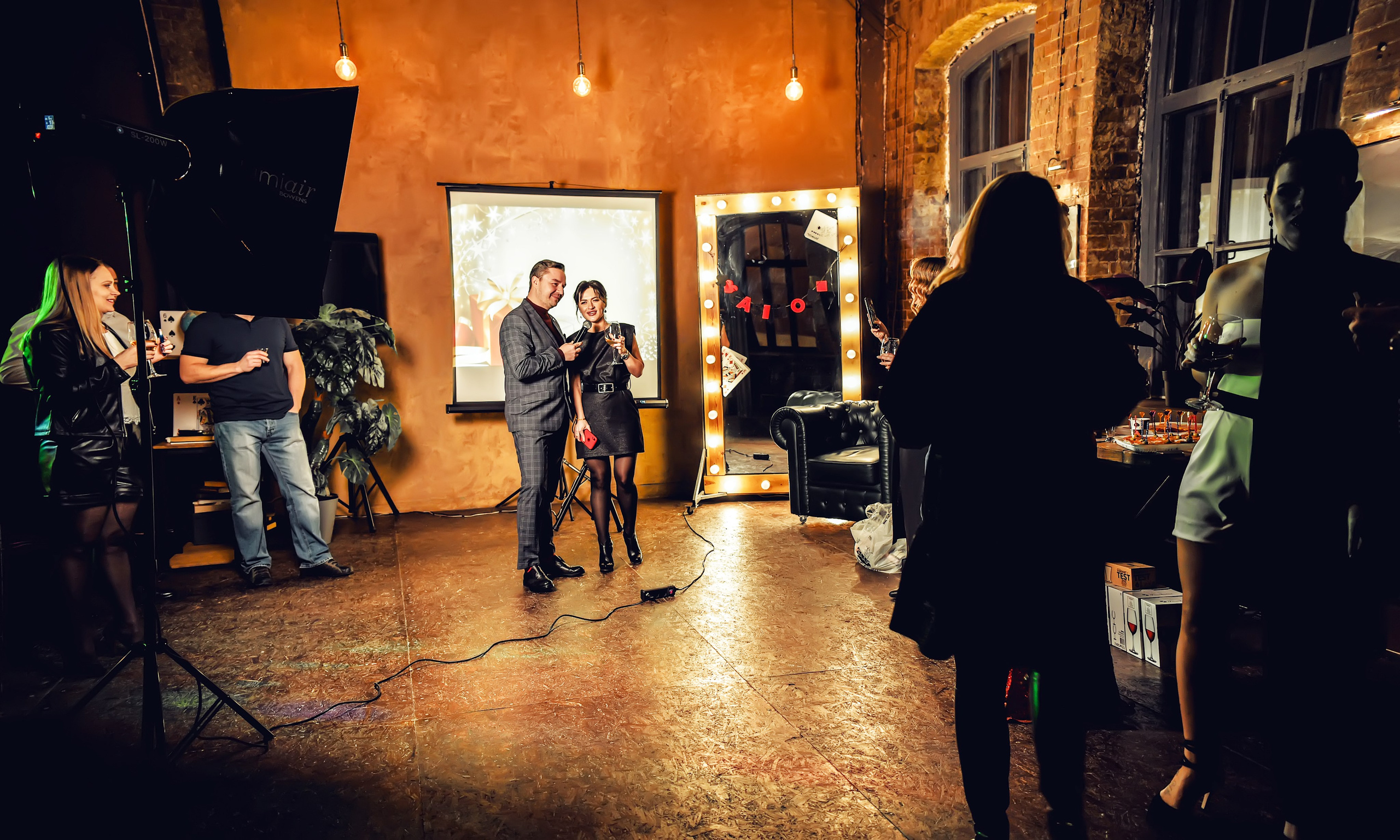 Тематическая вечеринка на юбилей 35 лет. Свадебный, семейный, детский, контент фотограф в Омске Максим Ильин