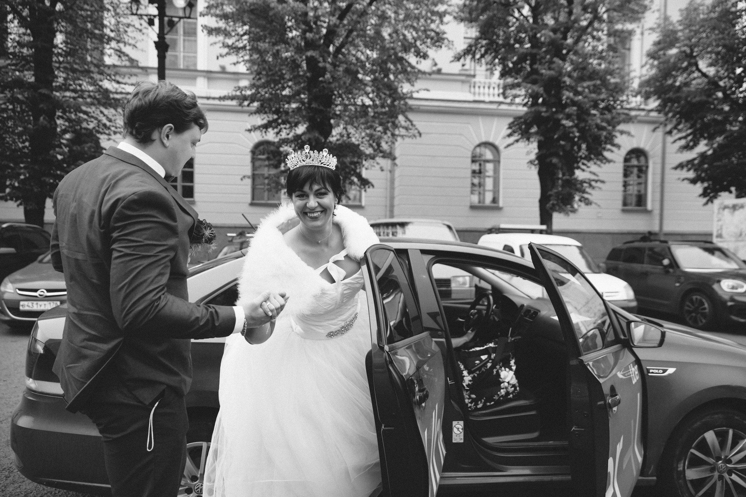 Приехали на свадьбу на такси