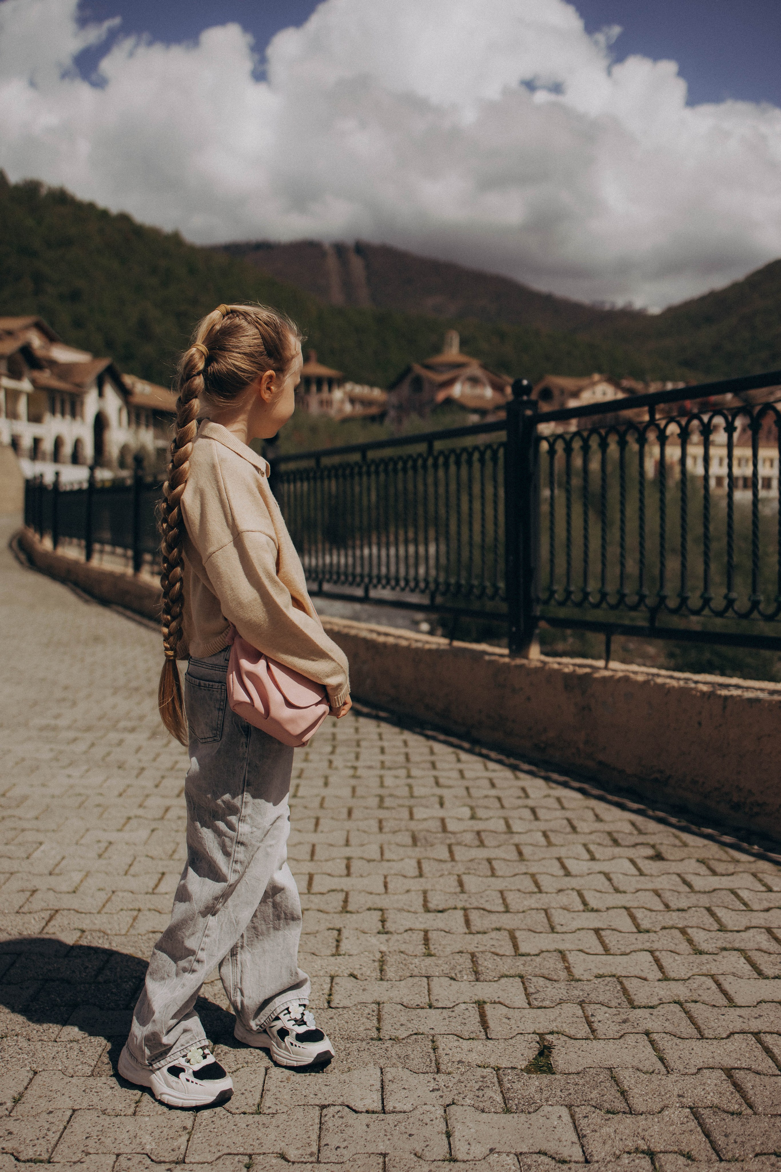 Красная поляна_весна 2025 г. Фотограф lifestylе в Москве Пшеничная Анастасия