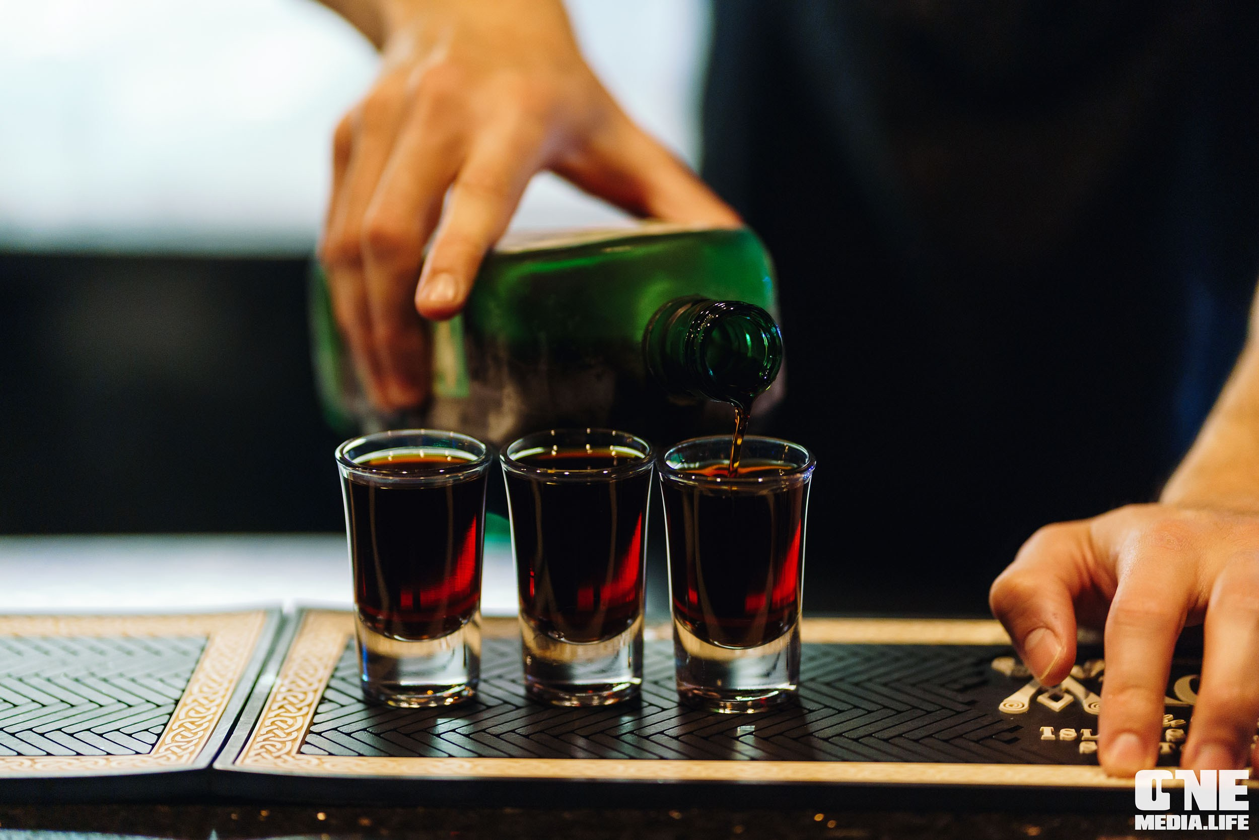 Фоторепортаж из караоке-клуба Эйфория. One Media Life: фоторепортажи, фотоотчеты с мероприятий и заведений