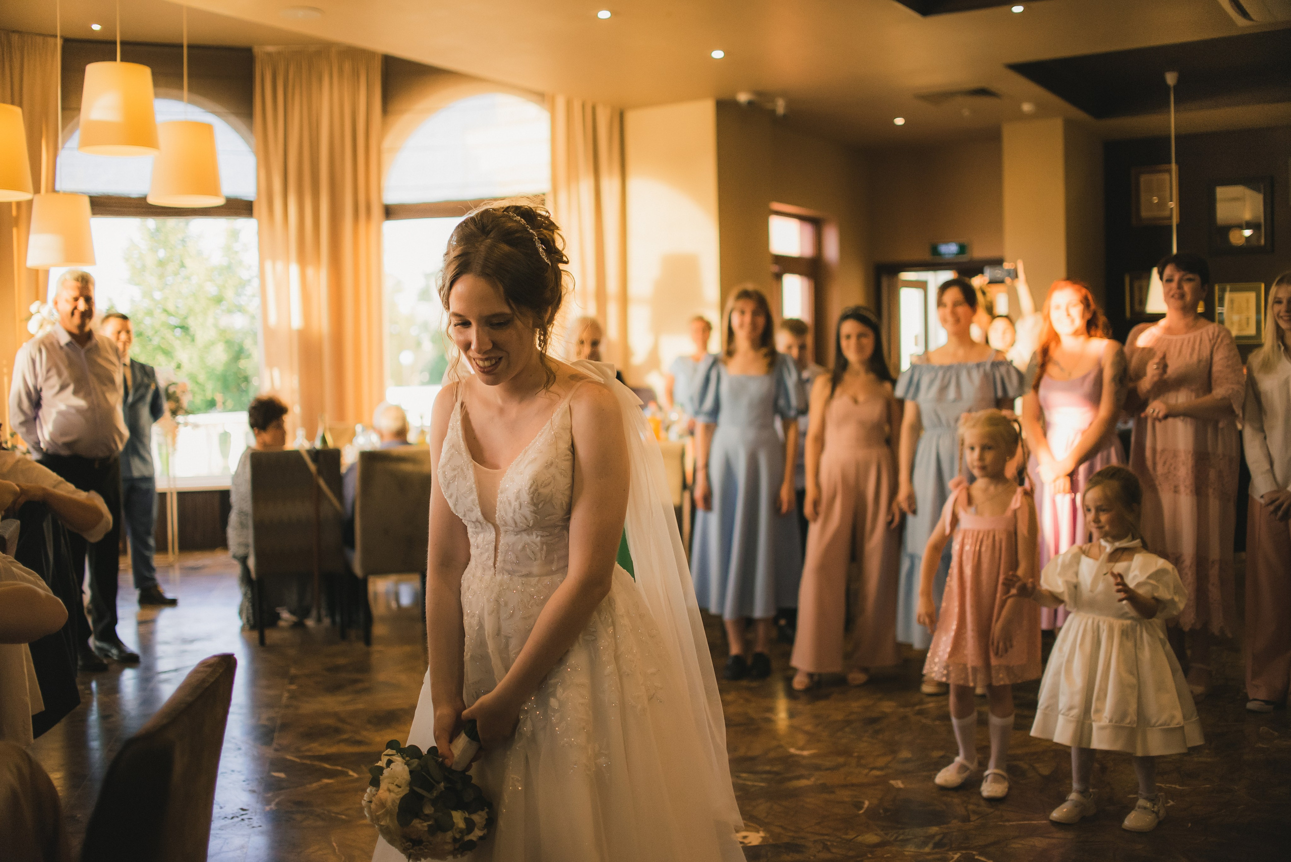 Саксофонист москва ведущий москва живая музыка на свадьбу ведущий. Свадебный ведущий в Москве Саксофон на свадьбу