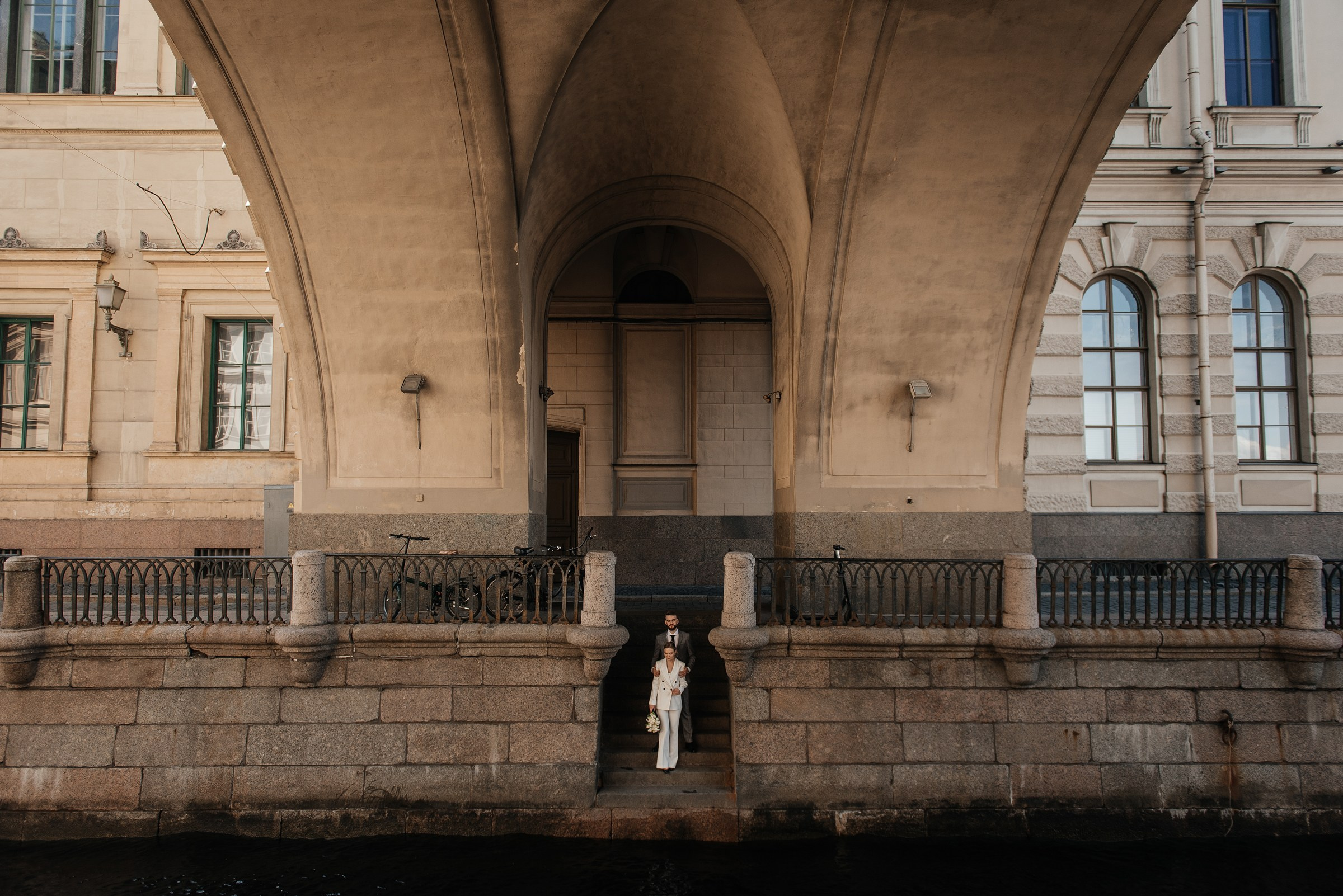 свадебная фотосессия у Зимней канавки