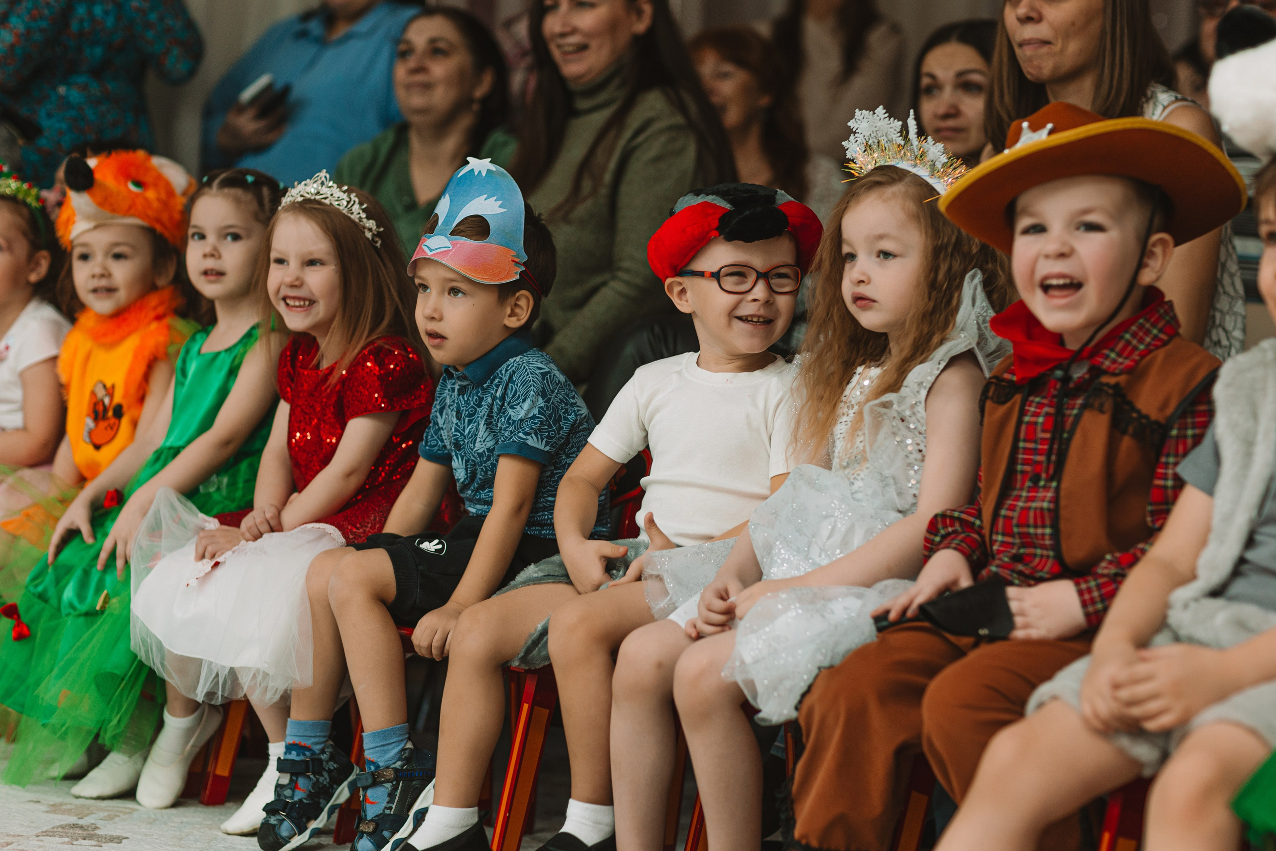 Утренник+портреты. Семейный фотограф Тюмень, фотограф на роды Салмина Мария