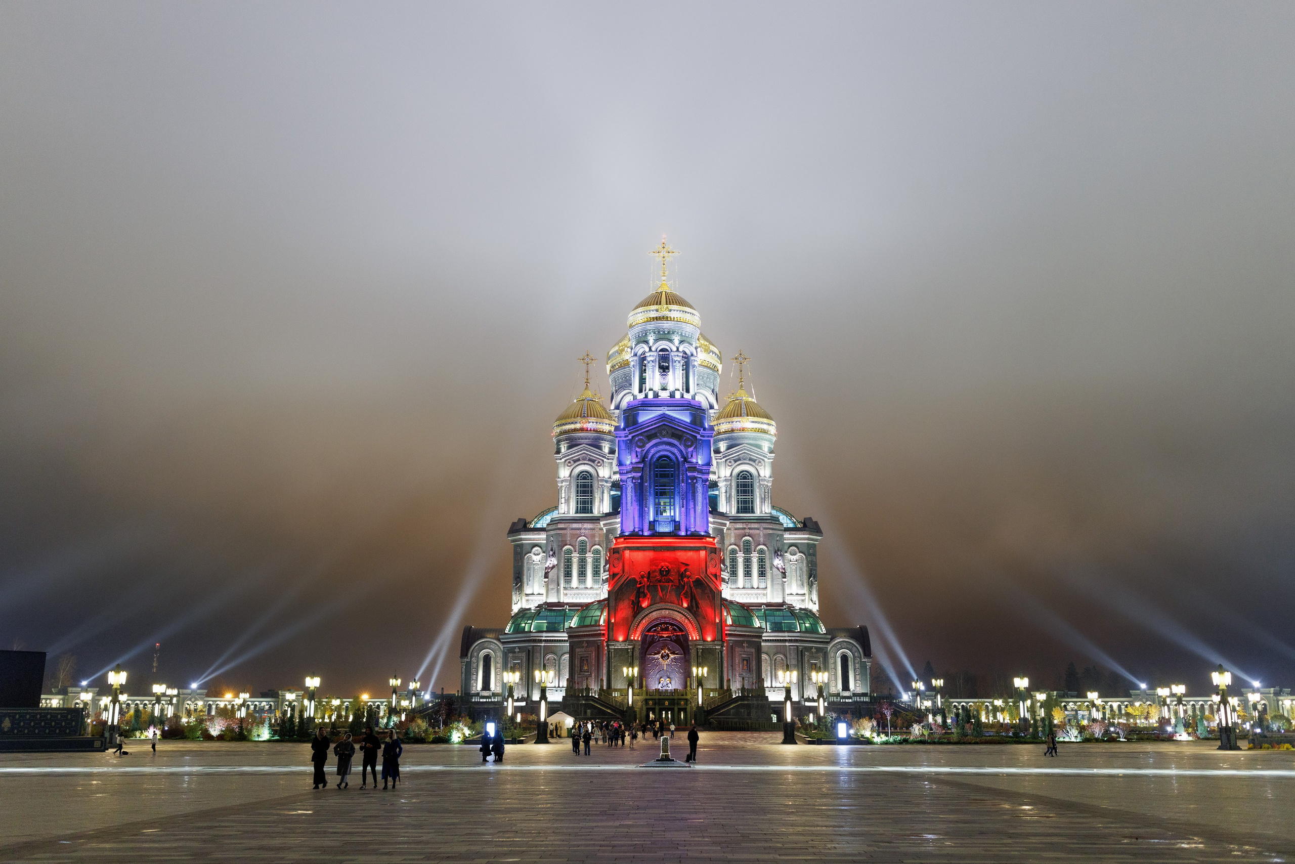 Фотограф — Евгений Свистков