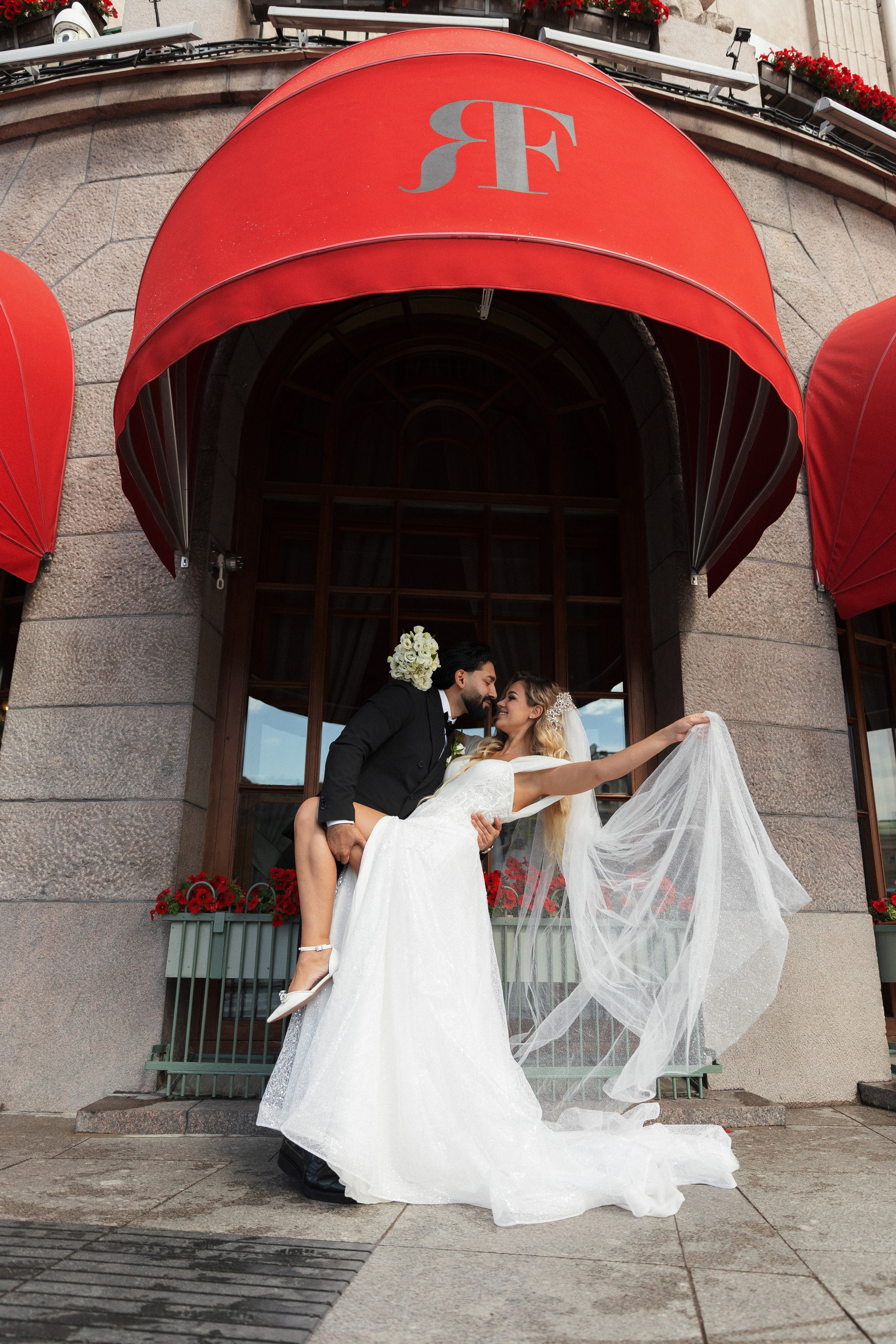 Мурад и Виктория. Свадебный и репортажный фотограф в Санкт-Петербурге Николай Голованов