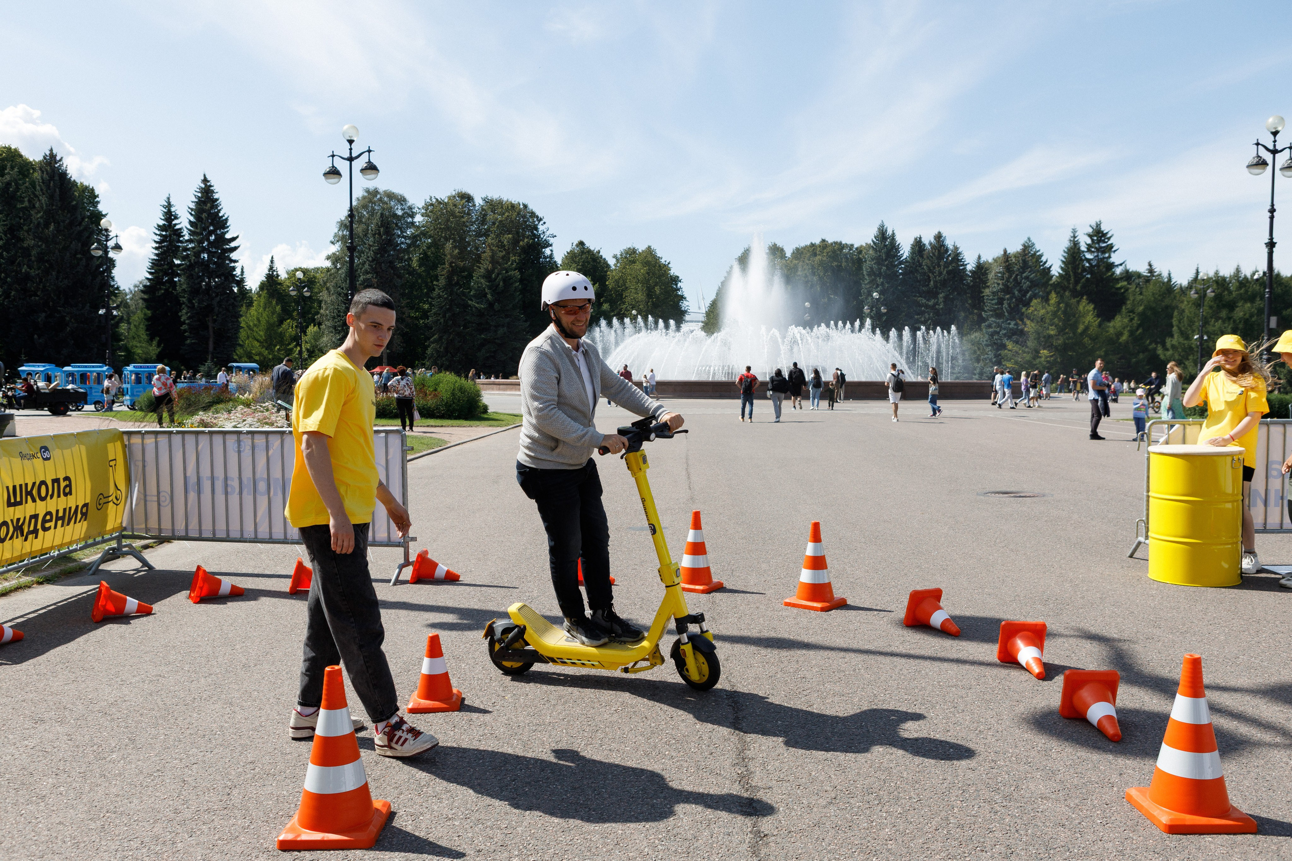 Яндекс Самокат. Свадебный и репортажный фотограф в Санкт-Петербурге Николай Голованов