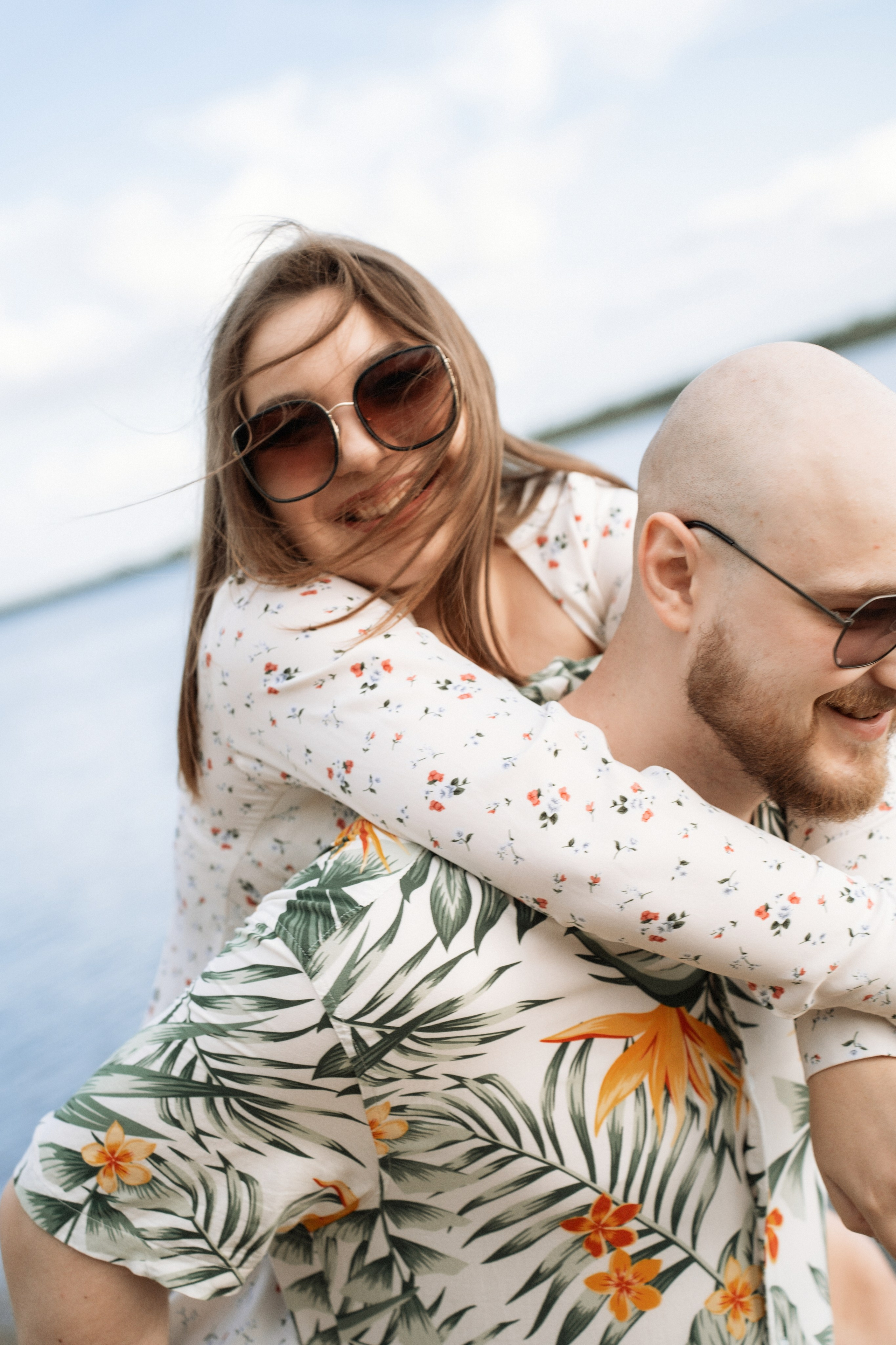 Алена и Максим. Фотосессия на реке. Яна Орехова. Фотограф в Томске