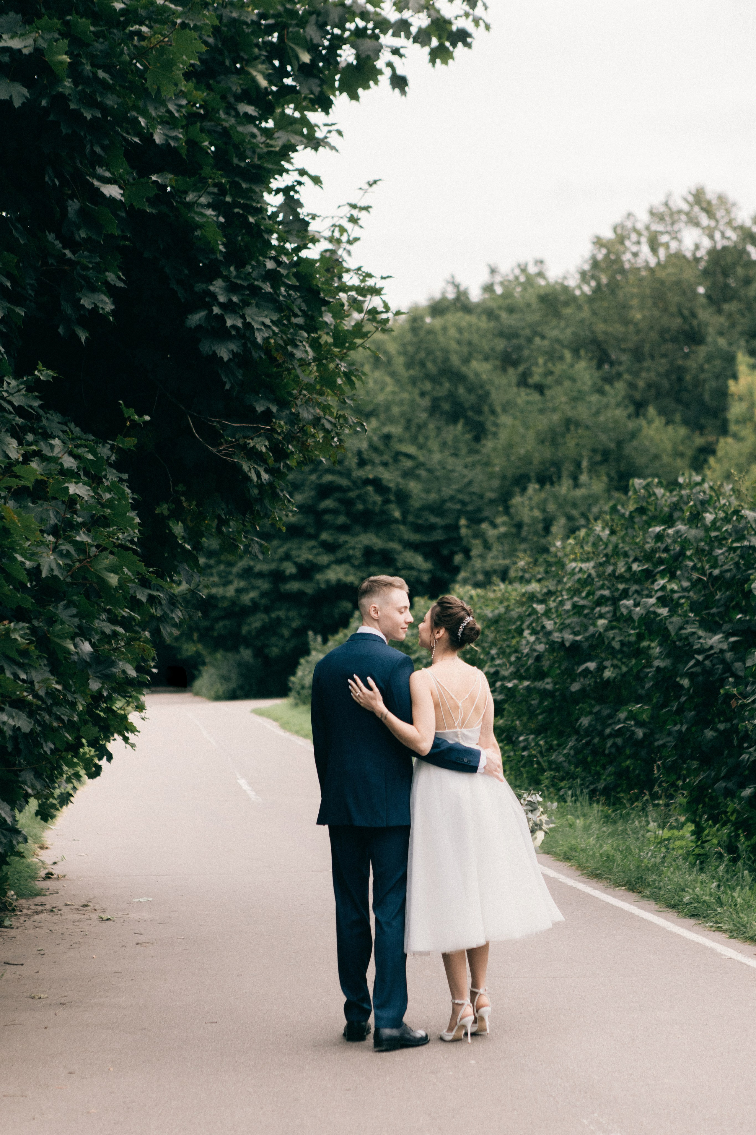 Места для свадебной прогулки Москва. Свадебное фото и видео Москва Кристина Музыка