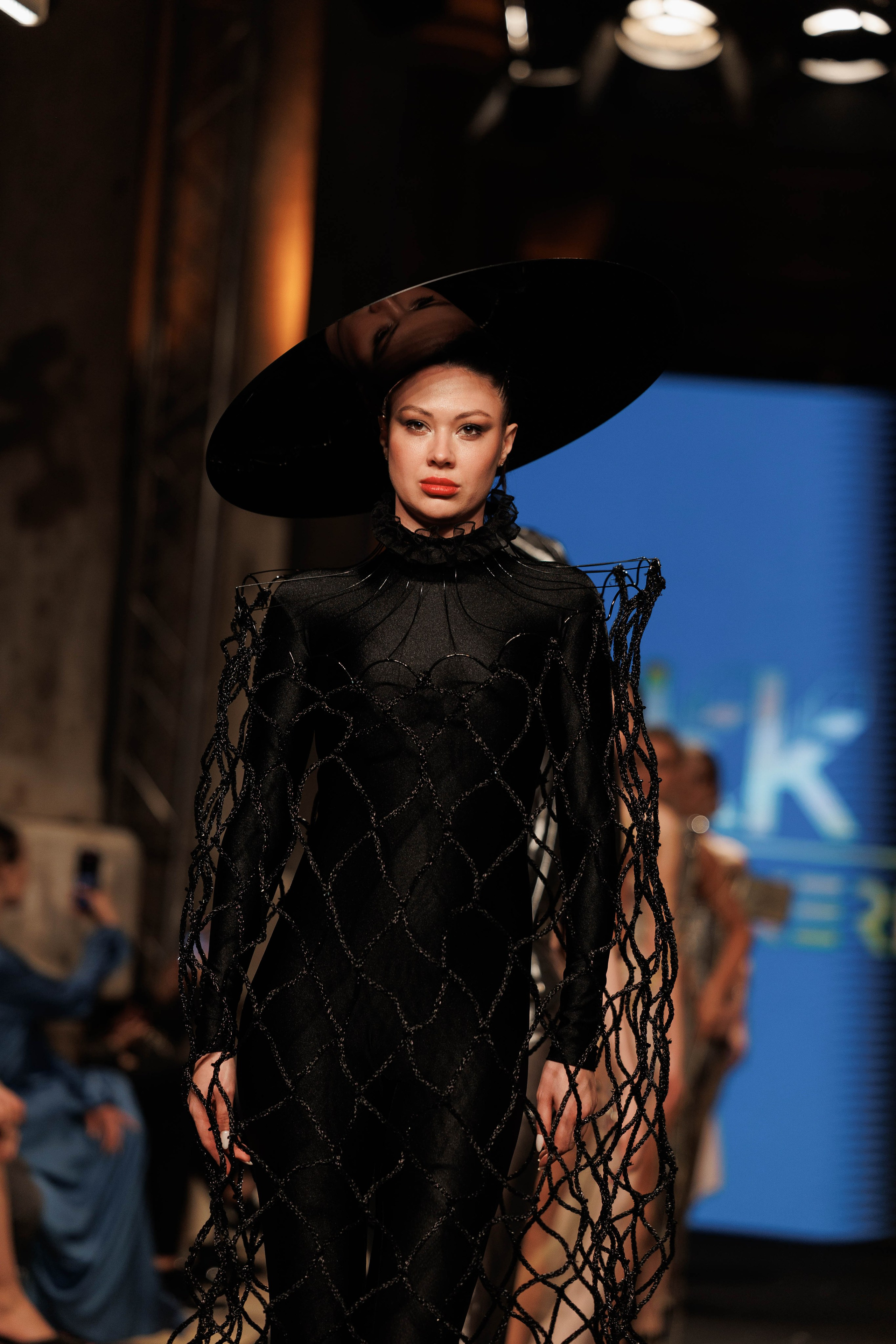 IFB-показ. About