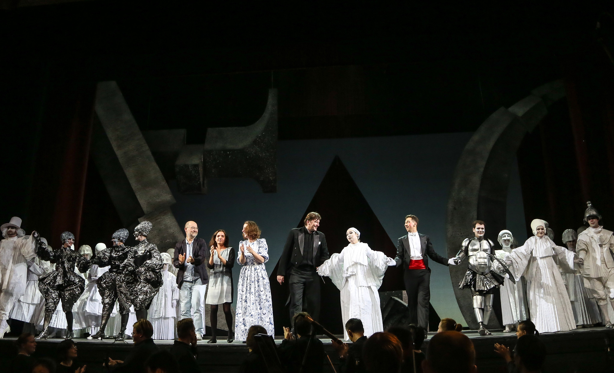 DIDO. Дилогия. Дарья Письменюк / Darya Leitstern — фотограф, музыкант, журналист, путешественник