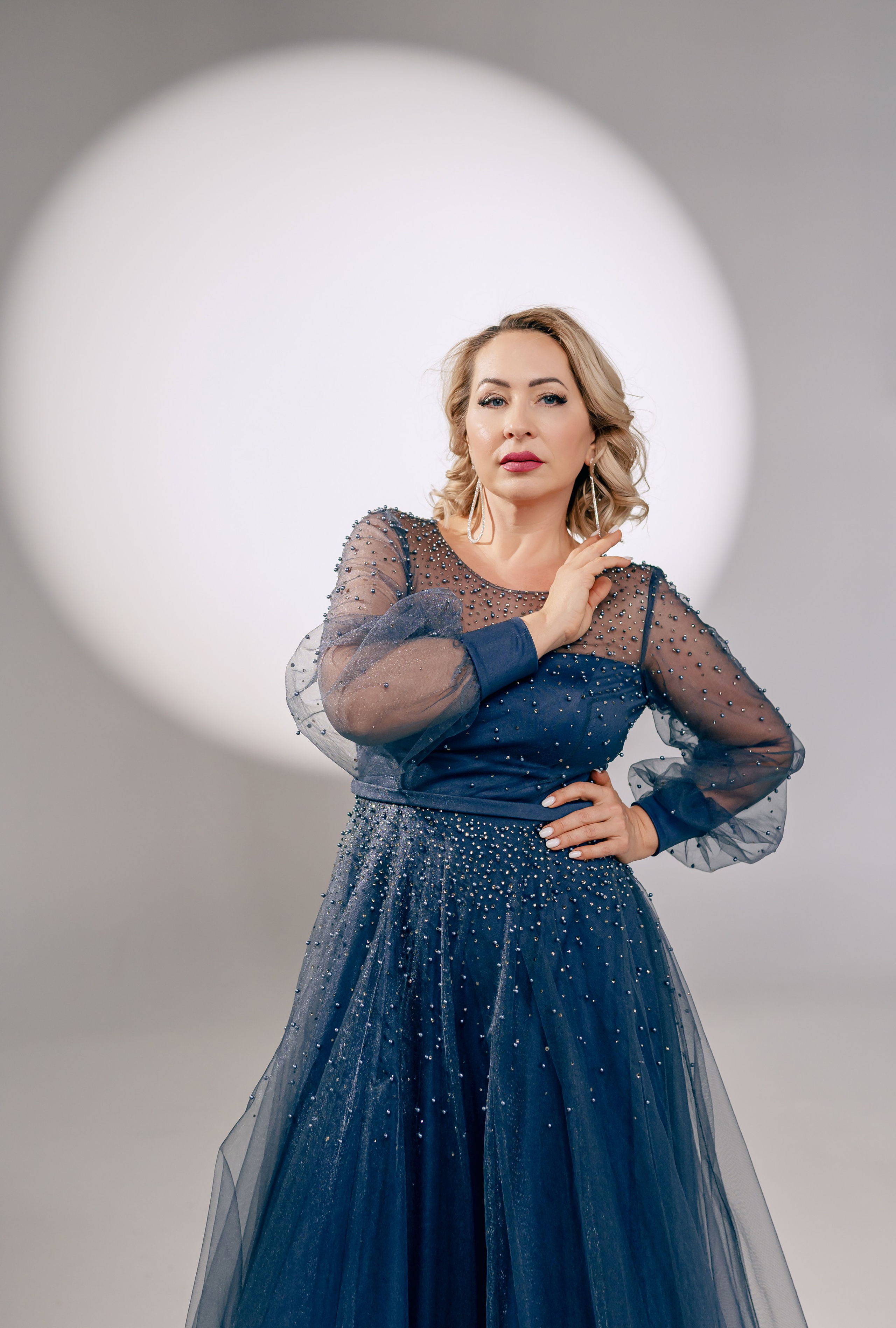 Фотосессия для магазина платьев. Фотограф Ким Наталья в Красноярске