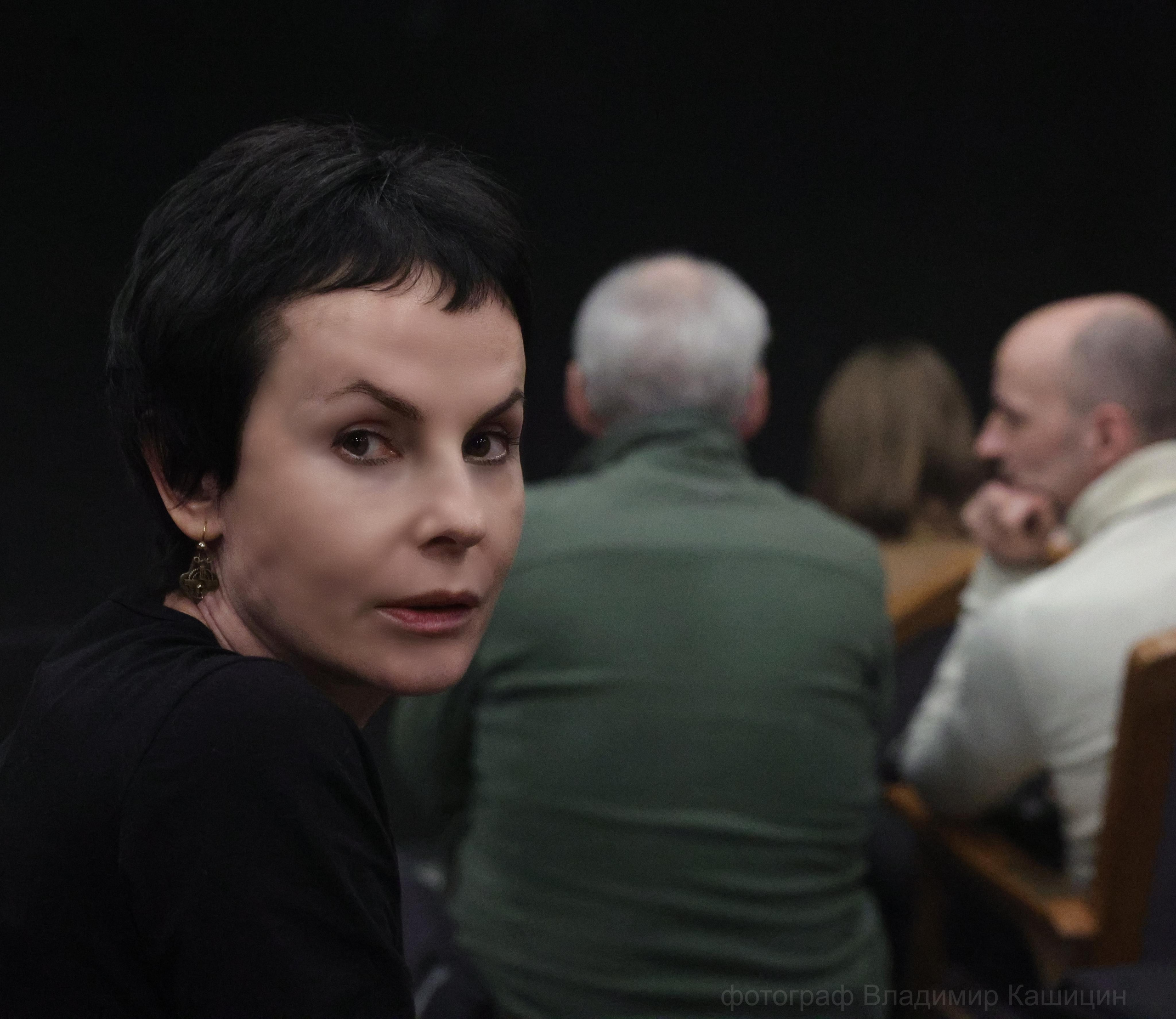 «УТИНАЯ ОХОТА». Театр на Таганке. Москва, улицы, театр и артисты, друзья и мир фото Владимир Кашицин