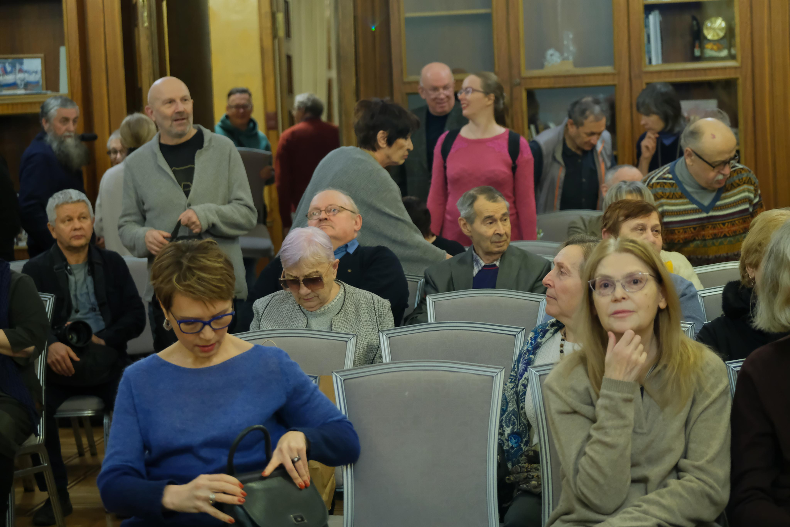 Москва, улицы, театр и артисты, друзья и мир фото Владимир Кашицин