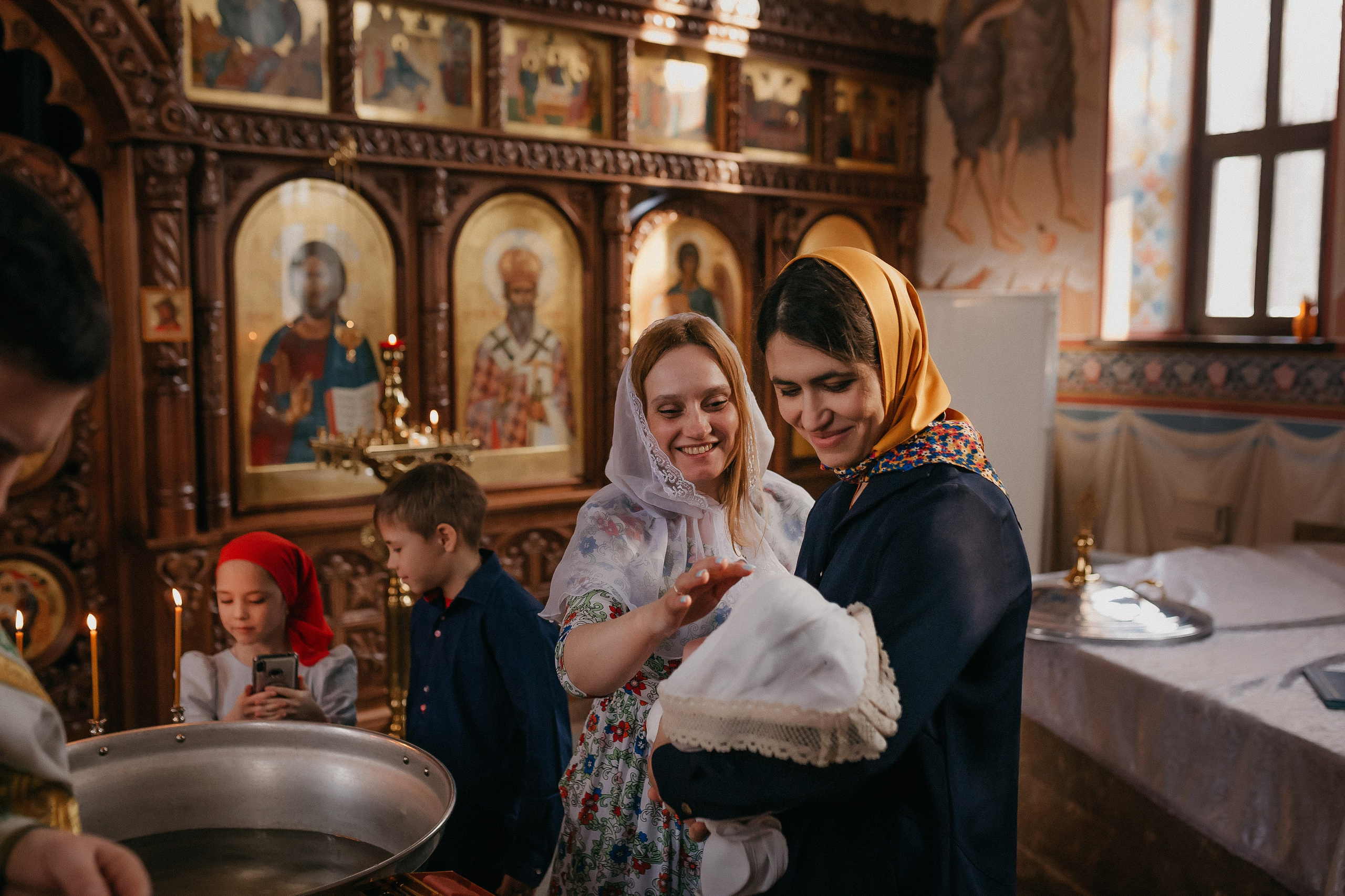 Крещение Арины. Храм Георгия Победоносца. Семейный фотограф в Сургуте