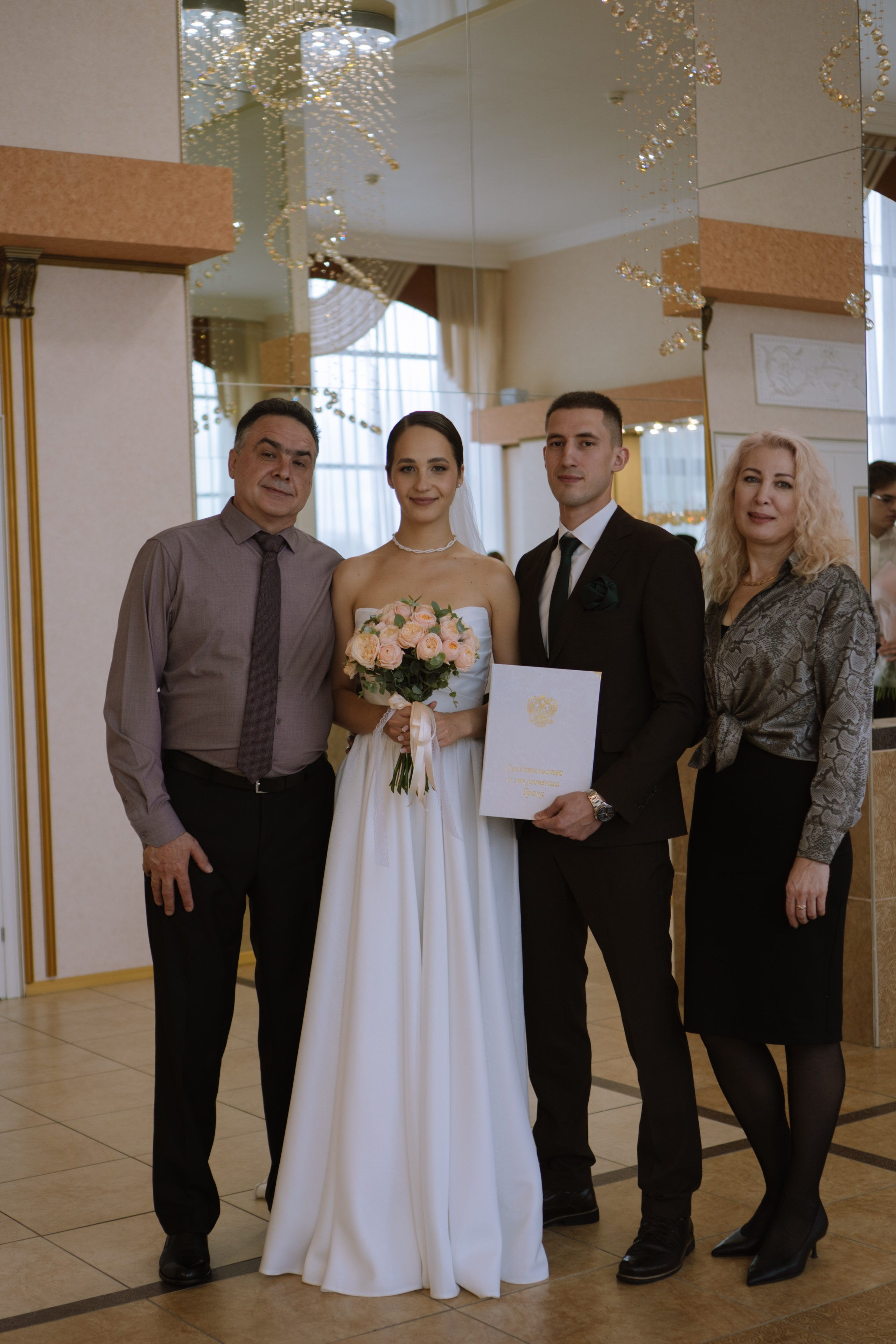 РЕПОРТАЖНАЯ СЬЕМКА В ЗАГСЕ. Профессиональный фотограф, Санкт-Петербург — Виктория Богомолова