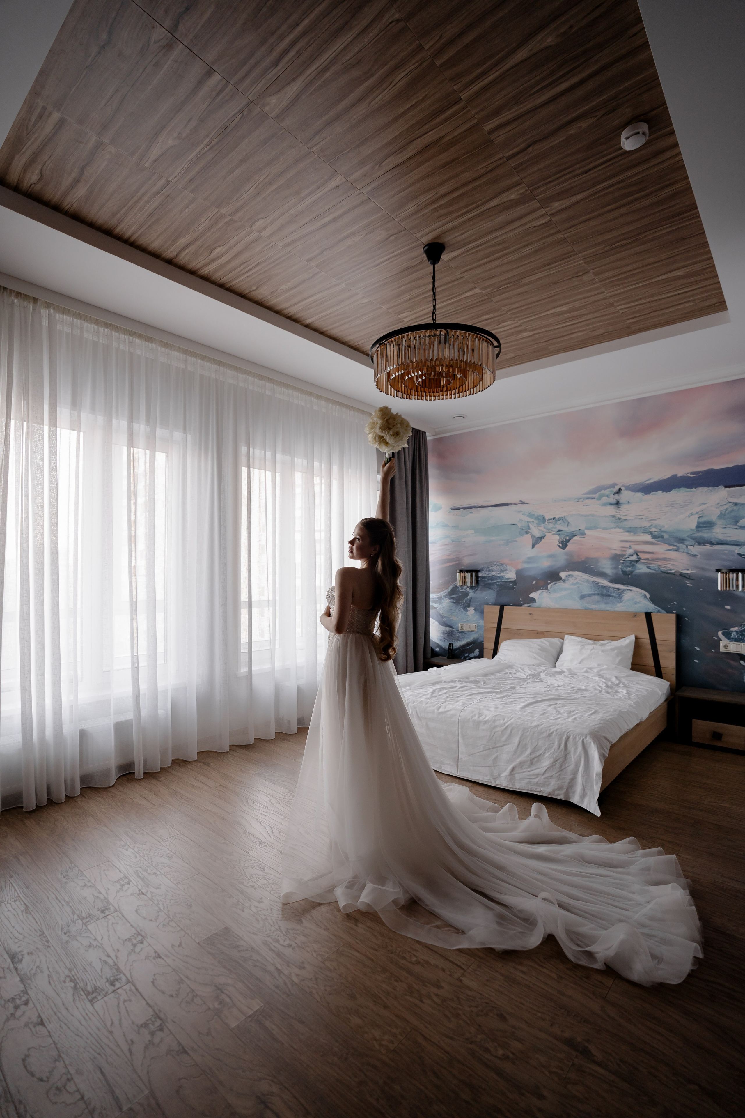 СВАДЕБНАЯ СЬЕМКА СБОРОВ В ОТЕЛЕ И ВЫЕЗД НА ЦЕРЕМОНИЮ (СНЯТО В СИБИРЕ В НИЖНЕВАРТОВСКЕ). Профессиональный фотограф, Санкт-Петербург — Виктория Богомолова