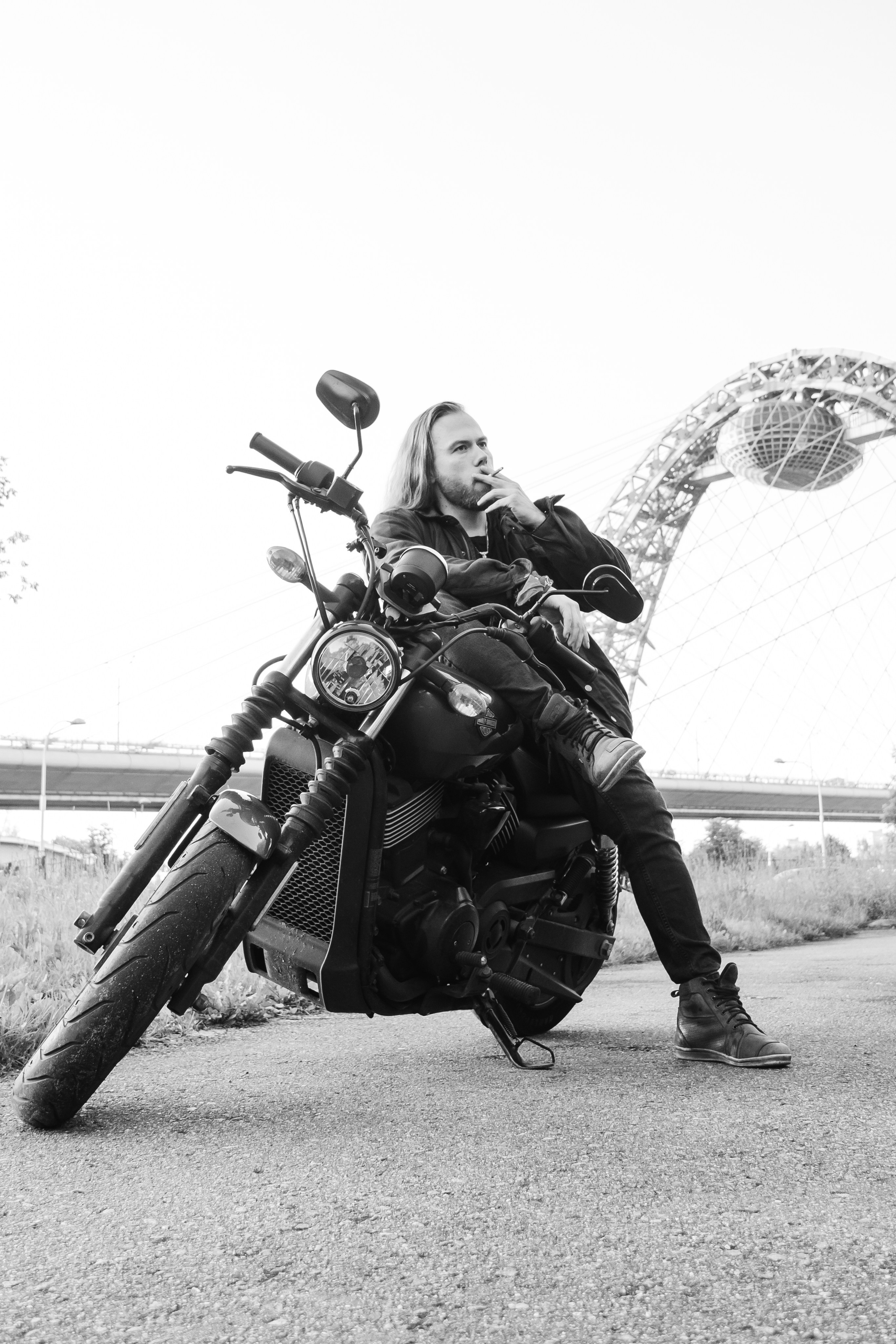 Иван и Harley Davidson. Наталия Фролова. Фотограф. Москва