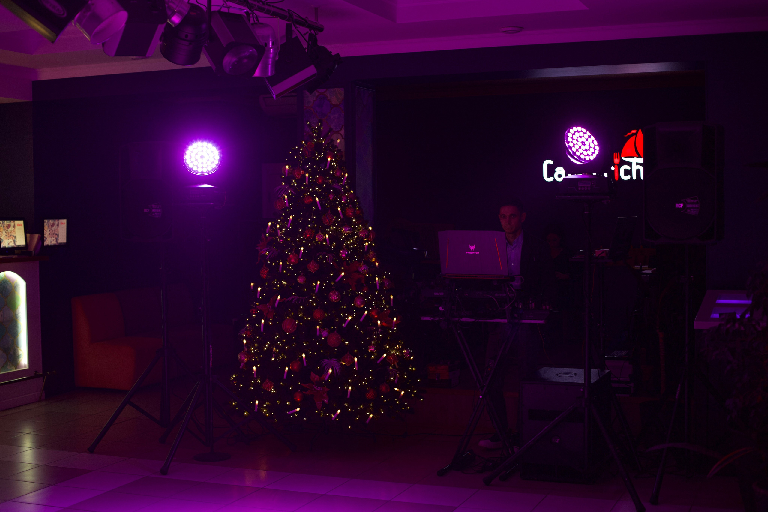 ПРИЧАЛ 22.12.23. Репортажный фотограф Анапа