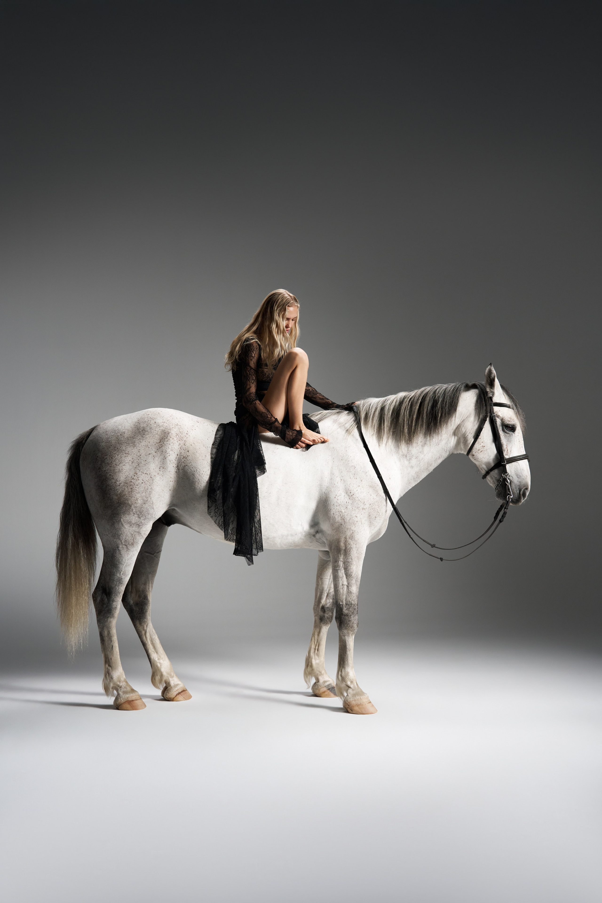 Walk of Shame. Ретушер для брендов одежды в Москве Струцкая Кристина