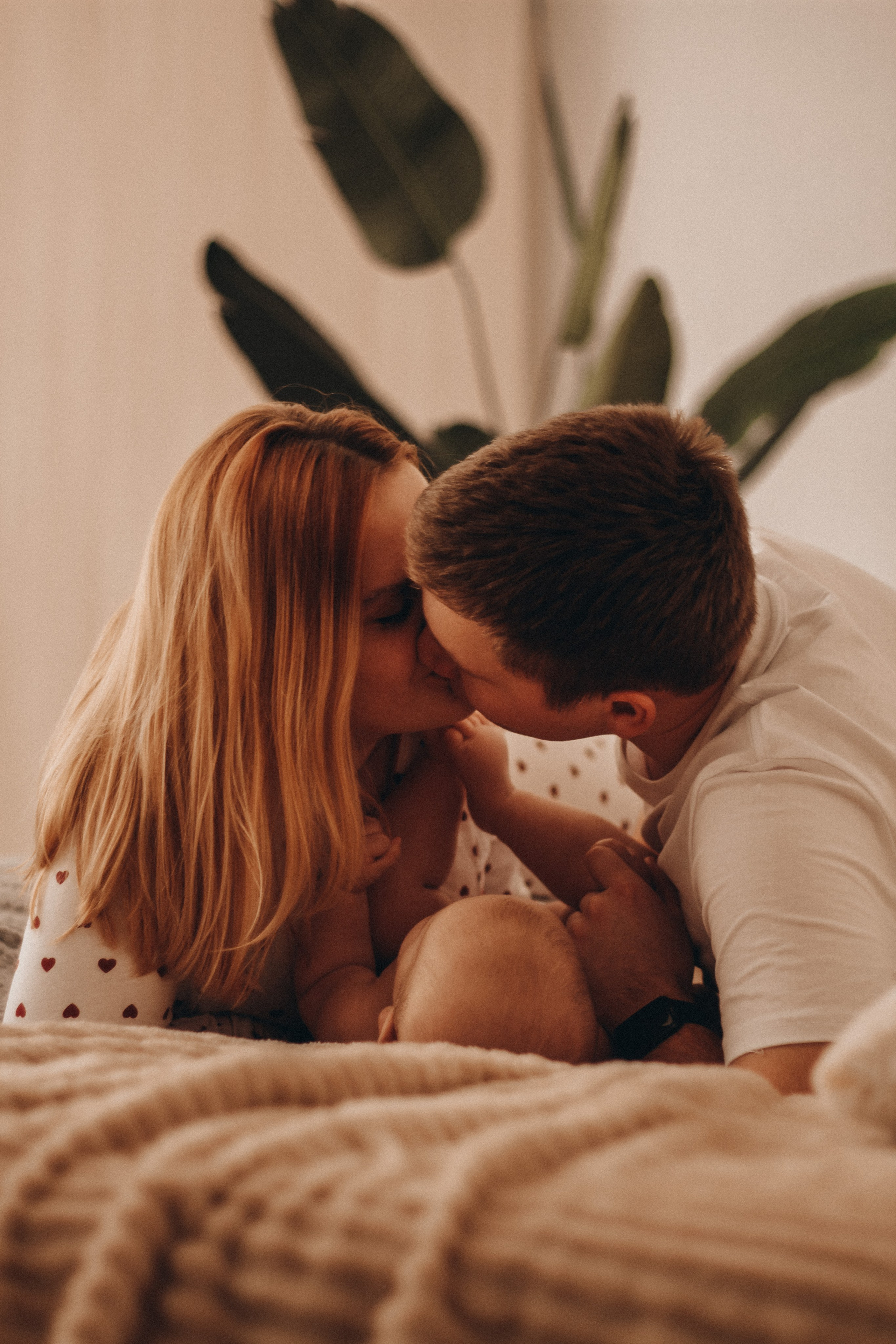 Варюша с мамой и папой. Семейный фотограф Полина Легачева