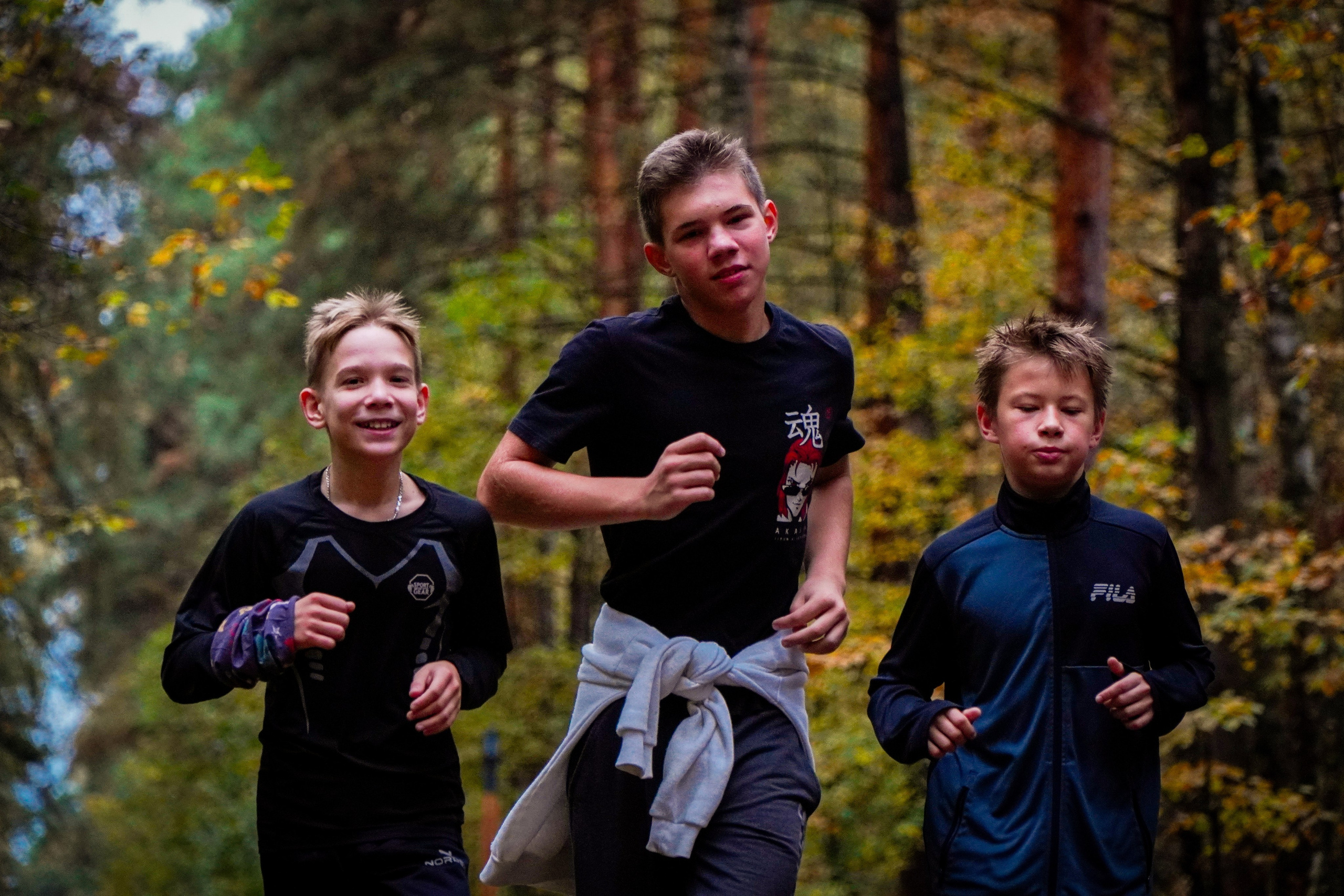 100-й забег 5 вёрст Томилинский. Роман Капилюшов. Бег. Фото. Видео. г. Люберцы