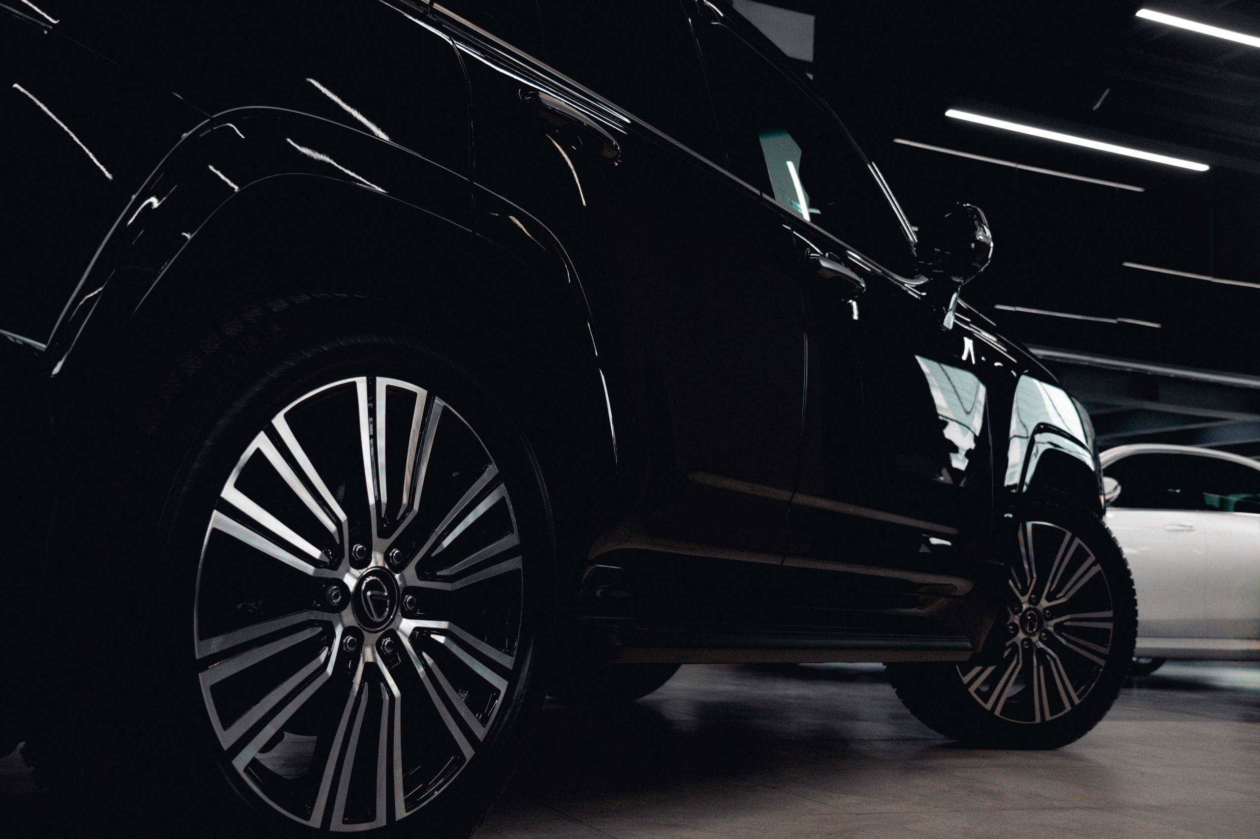 Lexus LX600. Автомобильный фотограф и видеограф в Новосибирске|Александра Косухина