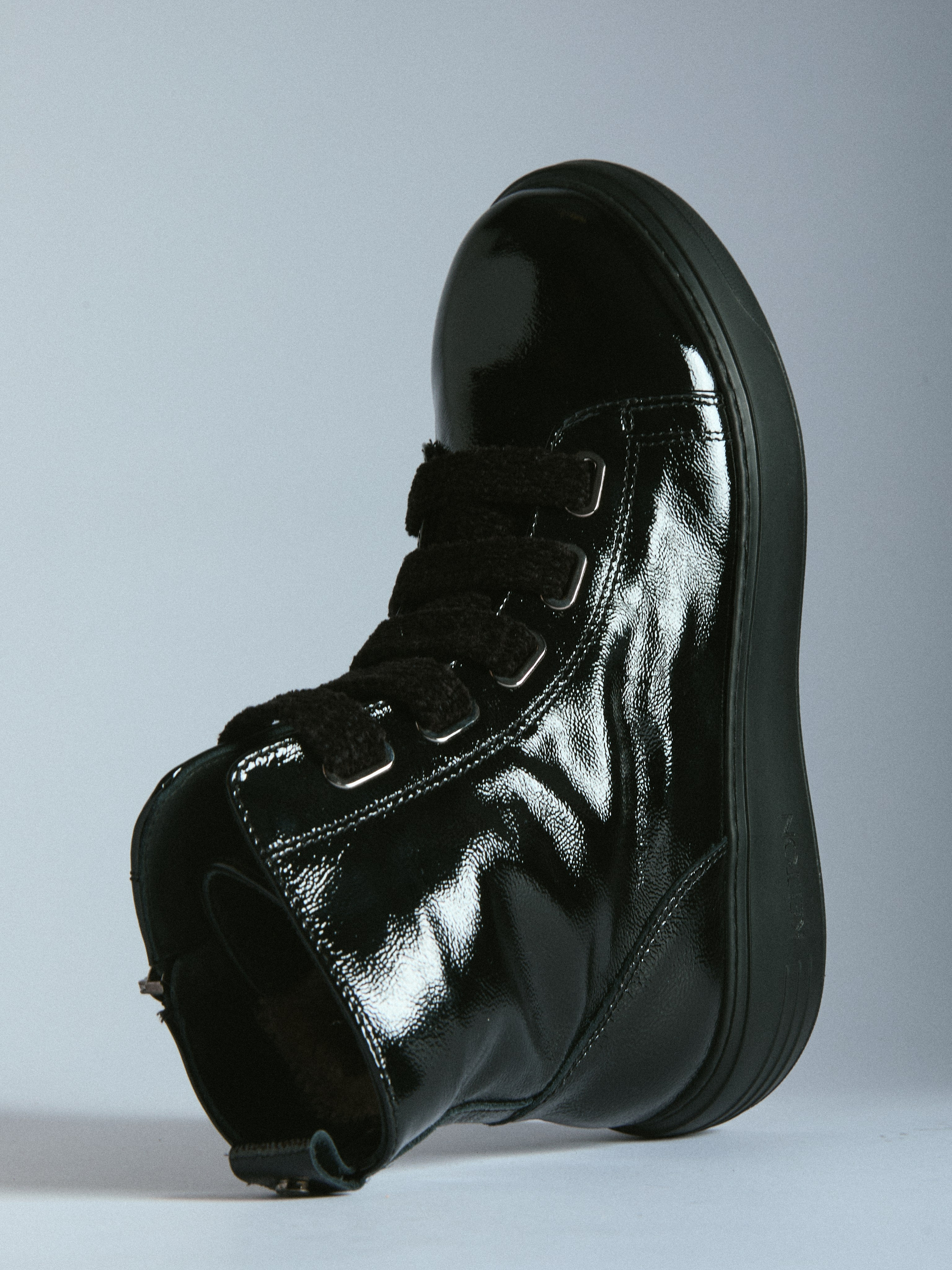 Предметный фотограф в Москве Евгений Шубин