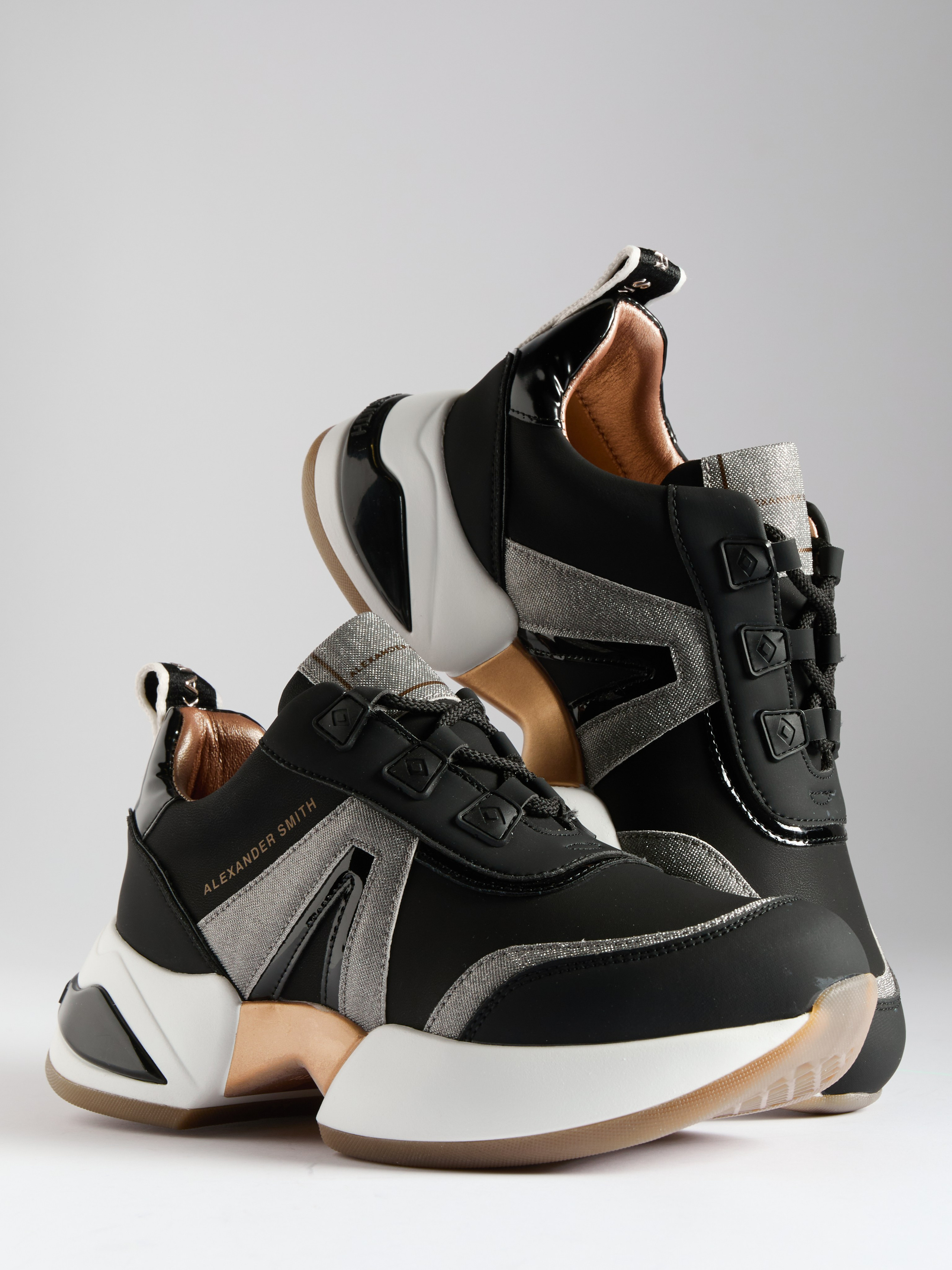 Предметный фотограф в Москве Евгений Шубин