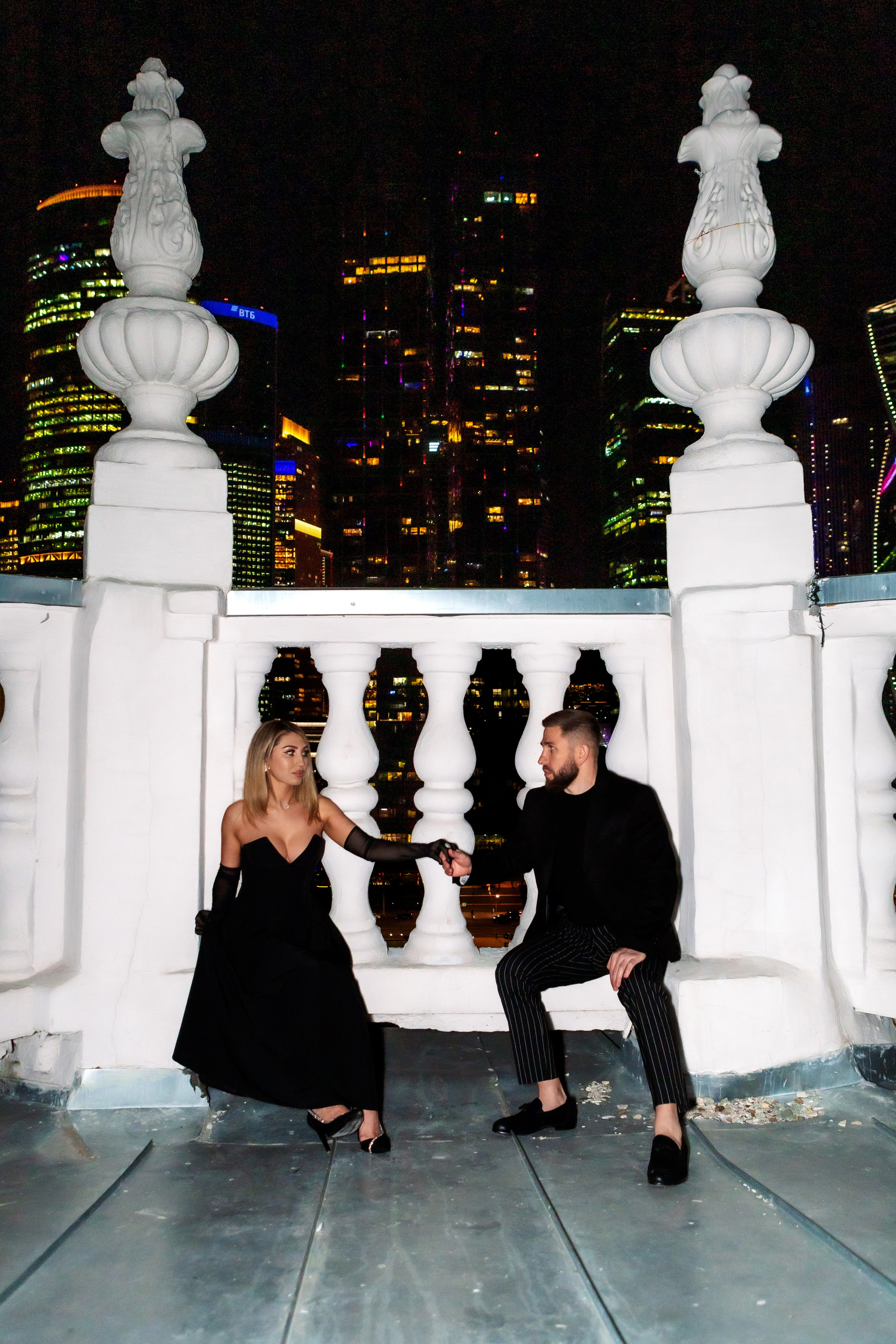 Ночная съёмка на крышах Москвы. Главная