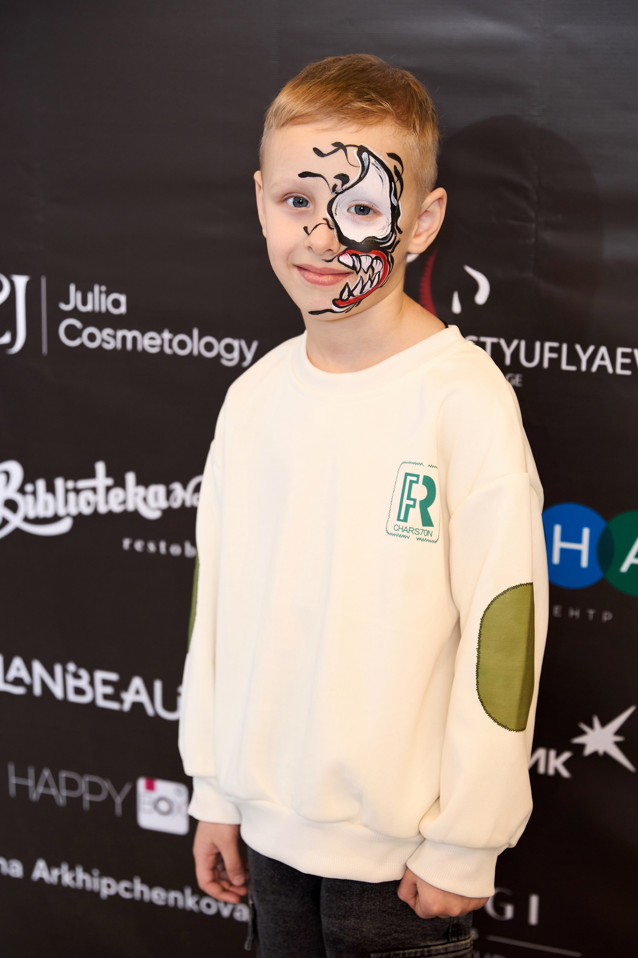 SQ — ФИТНЕС. 2 ГОДА. Фотограф Липецк. Фотограф в Липецке Татьяна Минаева. Портретный фотограф Липецк. Свадебный фотограф Липецк. Бизнес фотограф Липецк