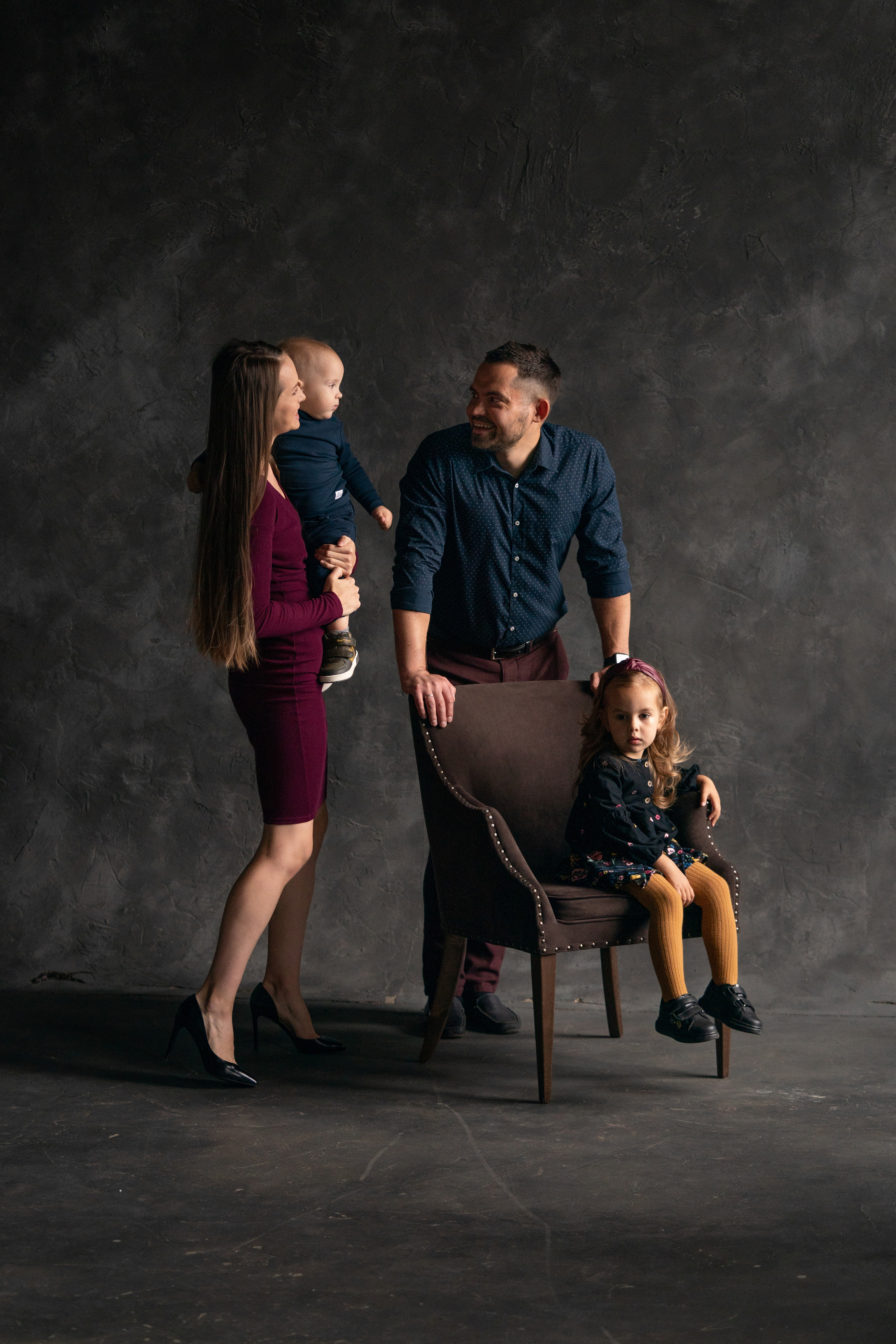 Евгения, Данил, Соня и Ян. Семейный, детский фотограф в Красноярске Анна Хлябич