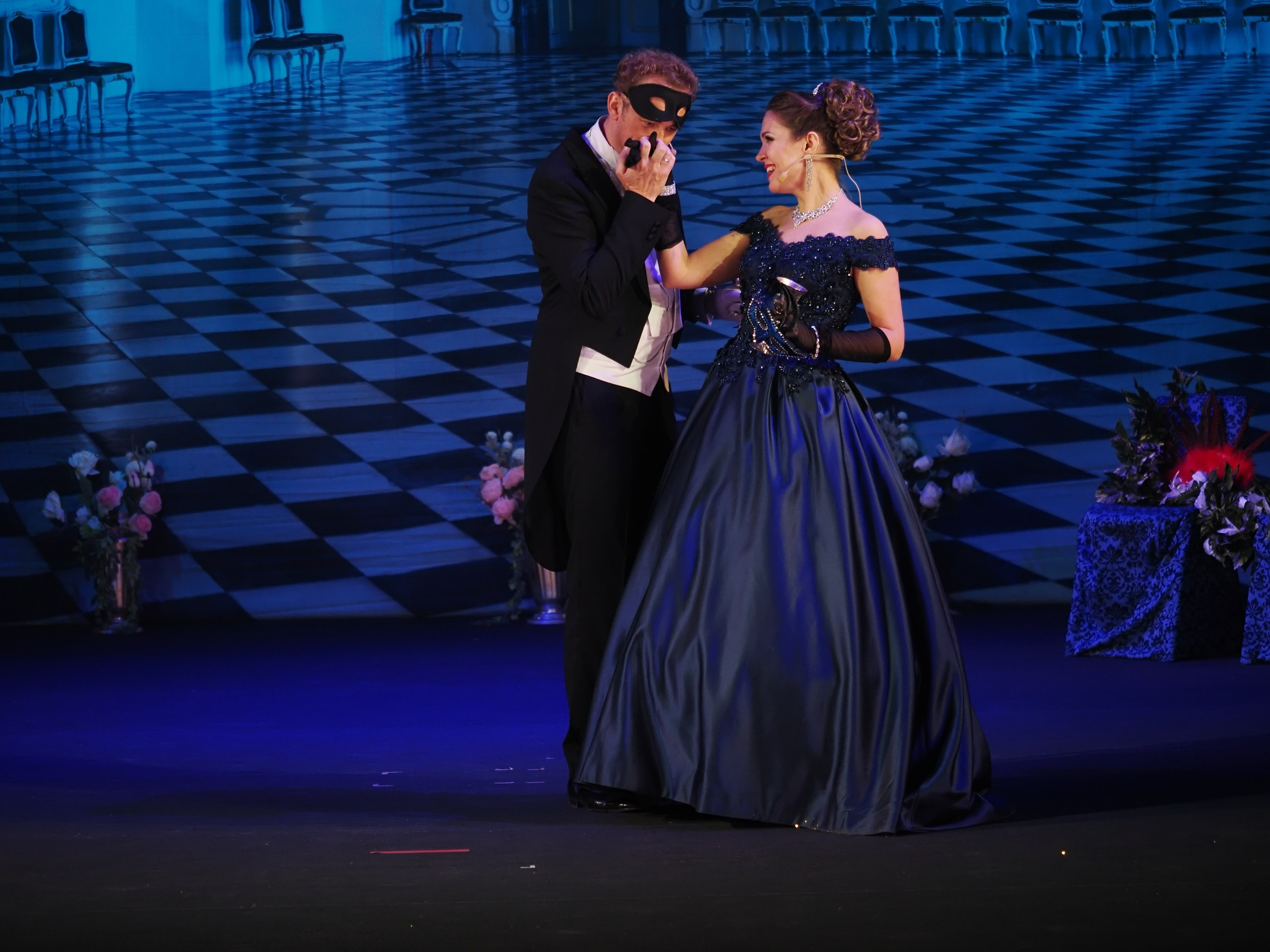 «БУФФ-ПАРАДИЗ» Летучая мышь (в Нск). Портретный и спортивный фотограф в Новосибирске и Твери Кононов Алексей