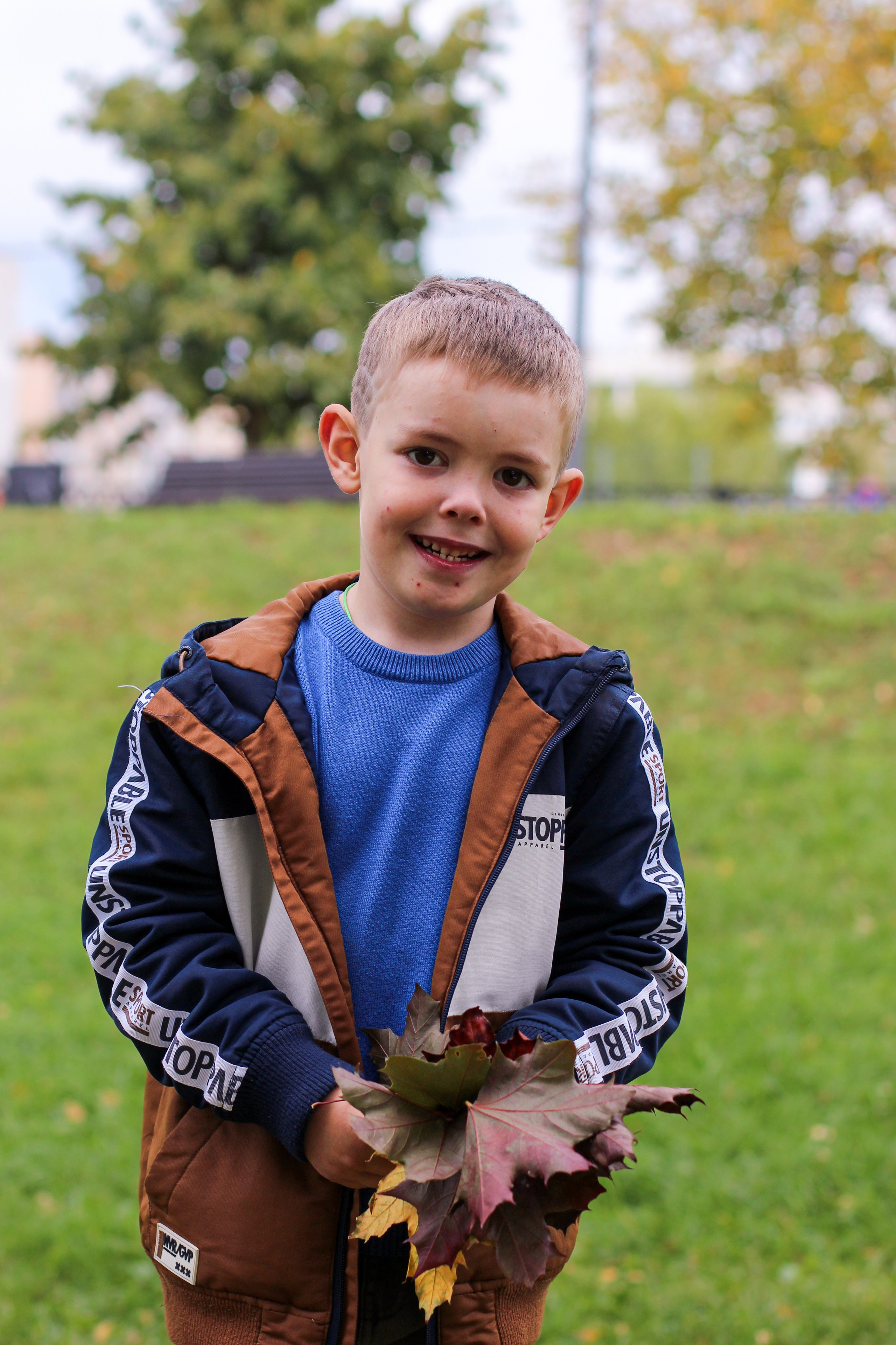 Небольшая семейная прогулка по парку. Ваш личный фотограф в Москве Мила