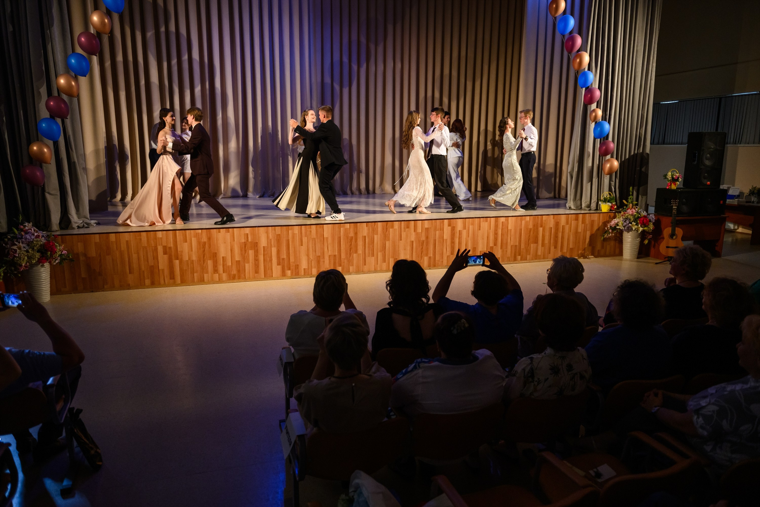 Школьные выпускные, фотограф Андрей Балыкин. Фотограф Андрей Балыкин