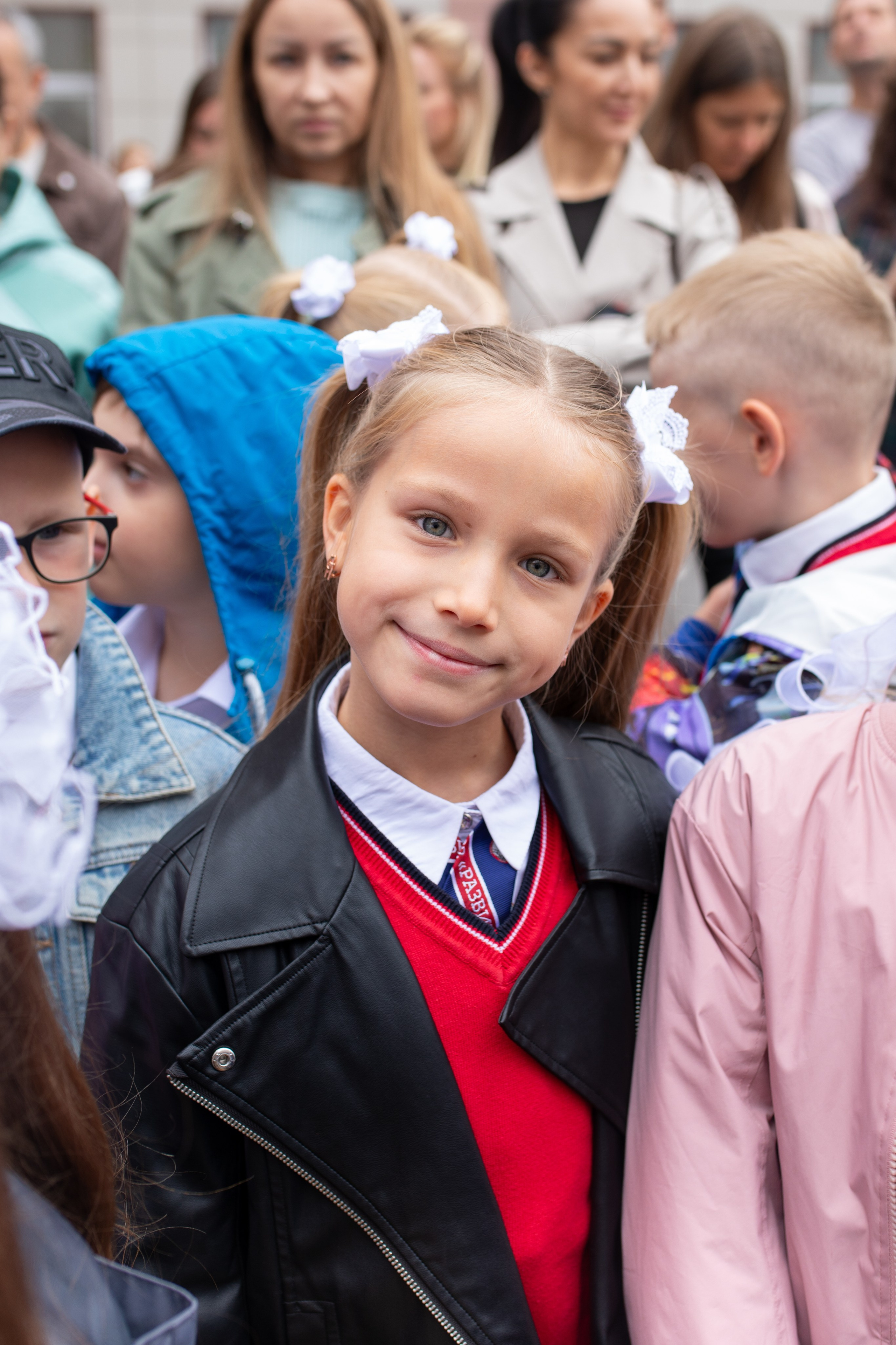 1 сентября Образовательный центр «Развитие». Фотограф в Новосибирске Ася Зверева