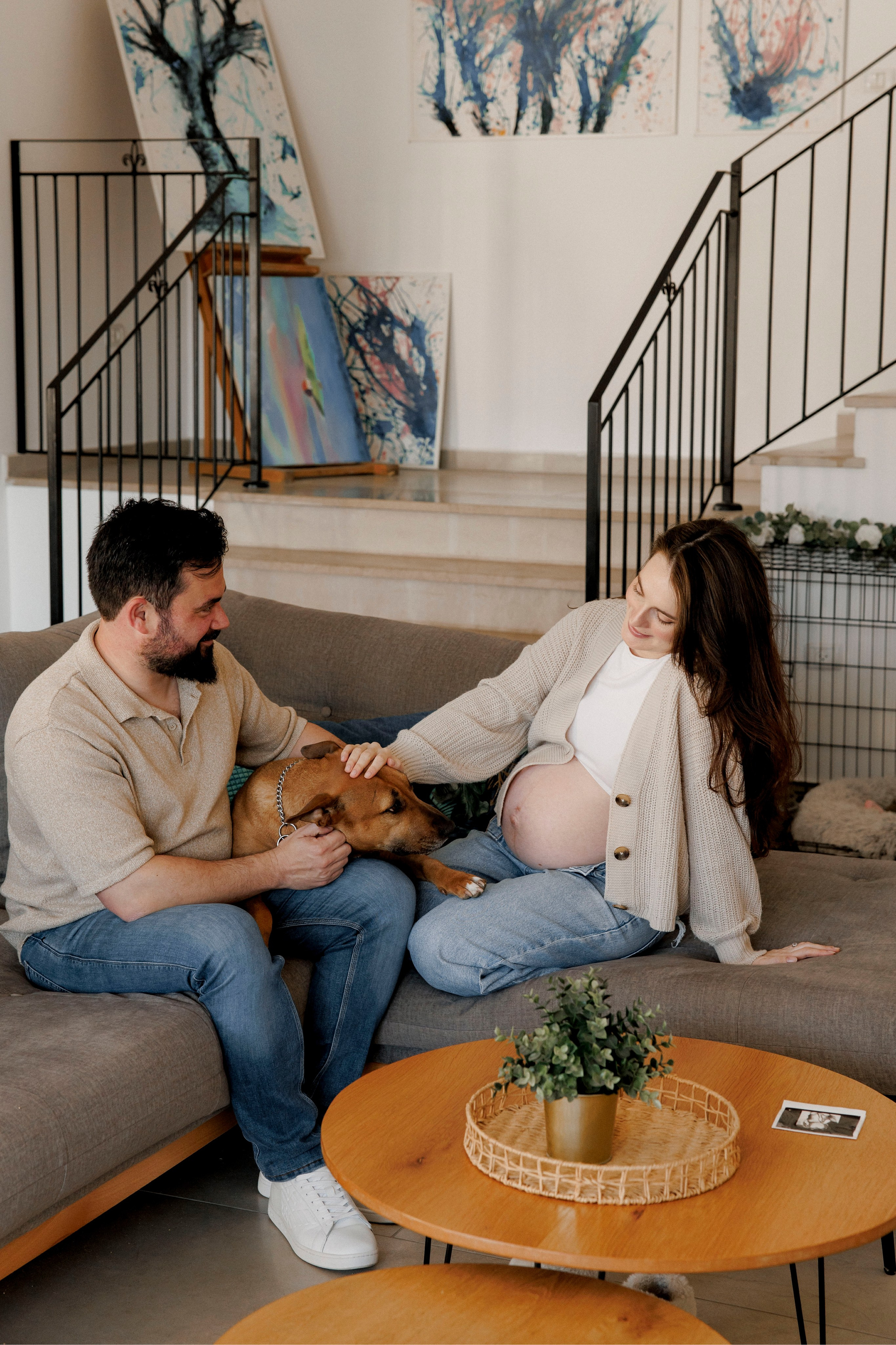 Pregnancy photoshoot (home/park/beach). Главная