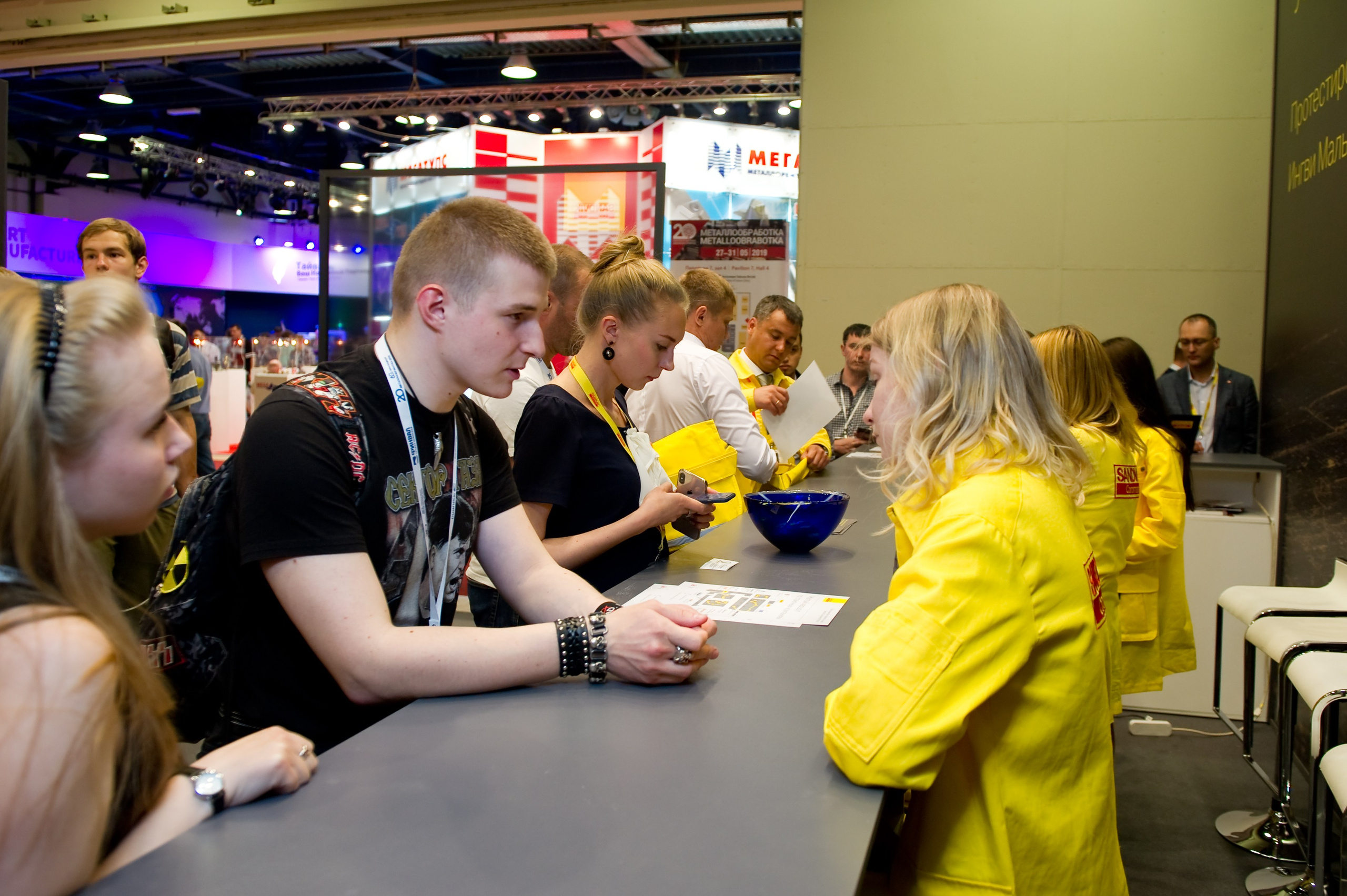 Работа Sandvik на выставке «Металлообработка». Репортажный фотограф и видеограф Слава Думчев. Тимбилдинги, отчетники, корпоративы