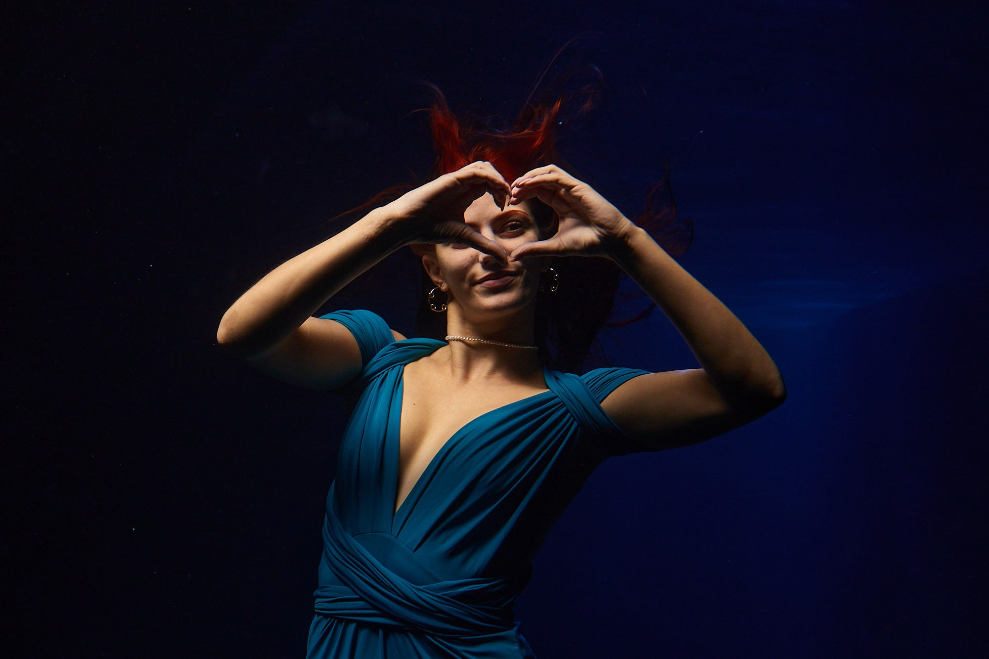 Фотосессия в бассейне Юлия. Семейный и свадебный фотограф в Краснодаре Михеева Светлана