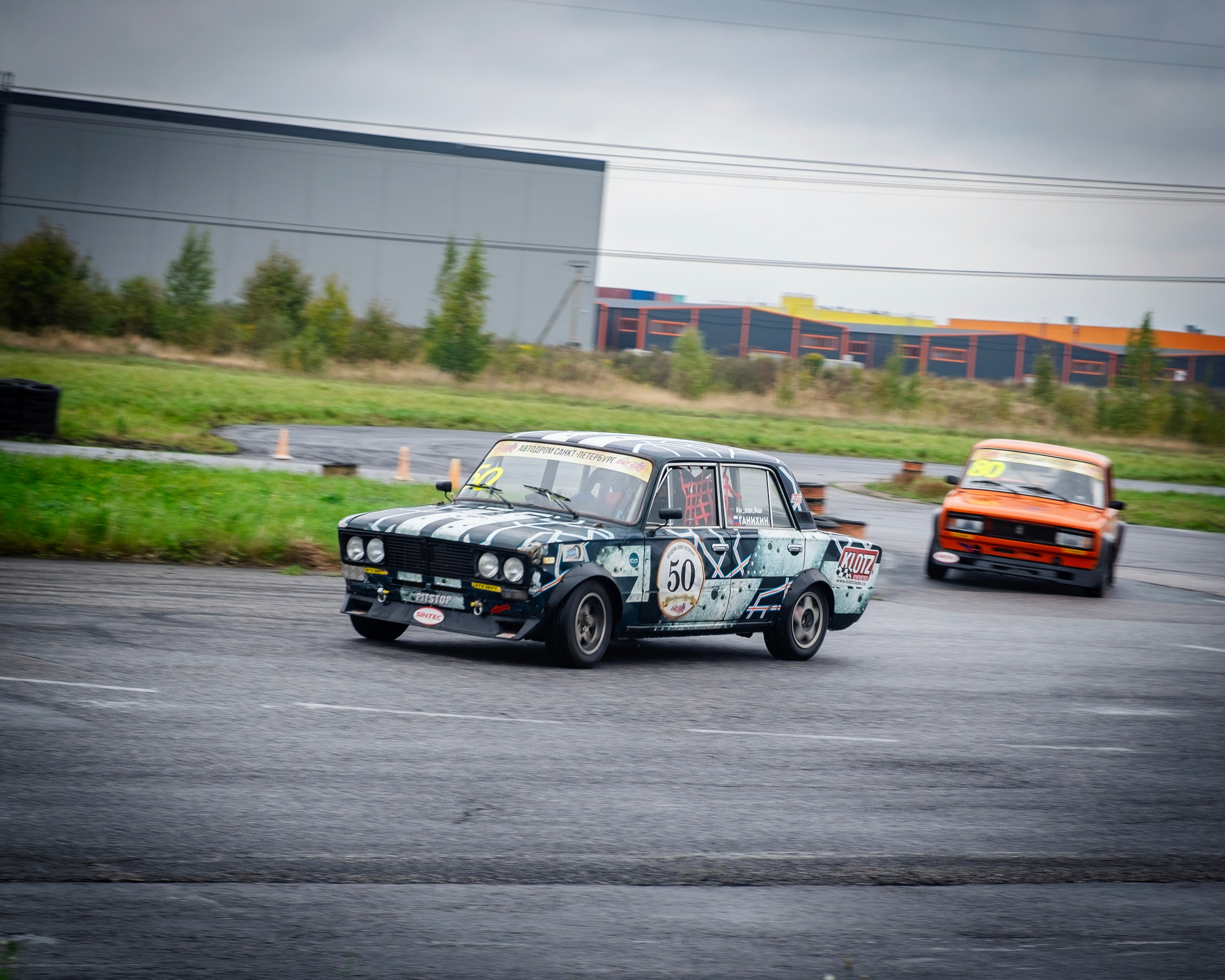 AUTODROM FEST 21.09.25. Автомобильные фотографии и рисунки в Санкт-Петербурги Пашков Дмитрий