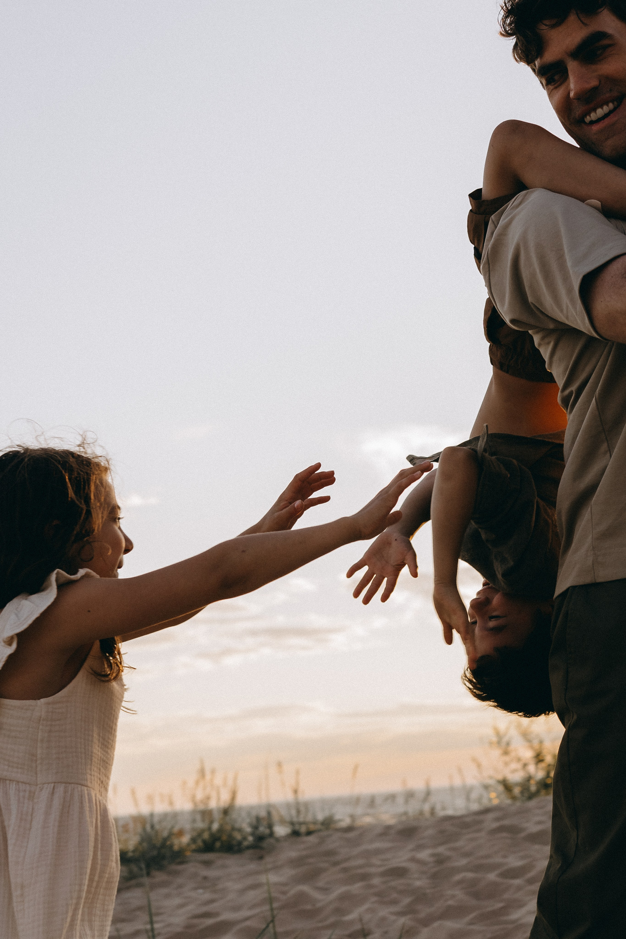 Семейная фотосессия на природе. Семейный фотограф в Москве Галина Гончар