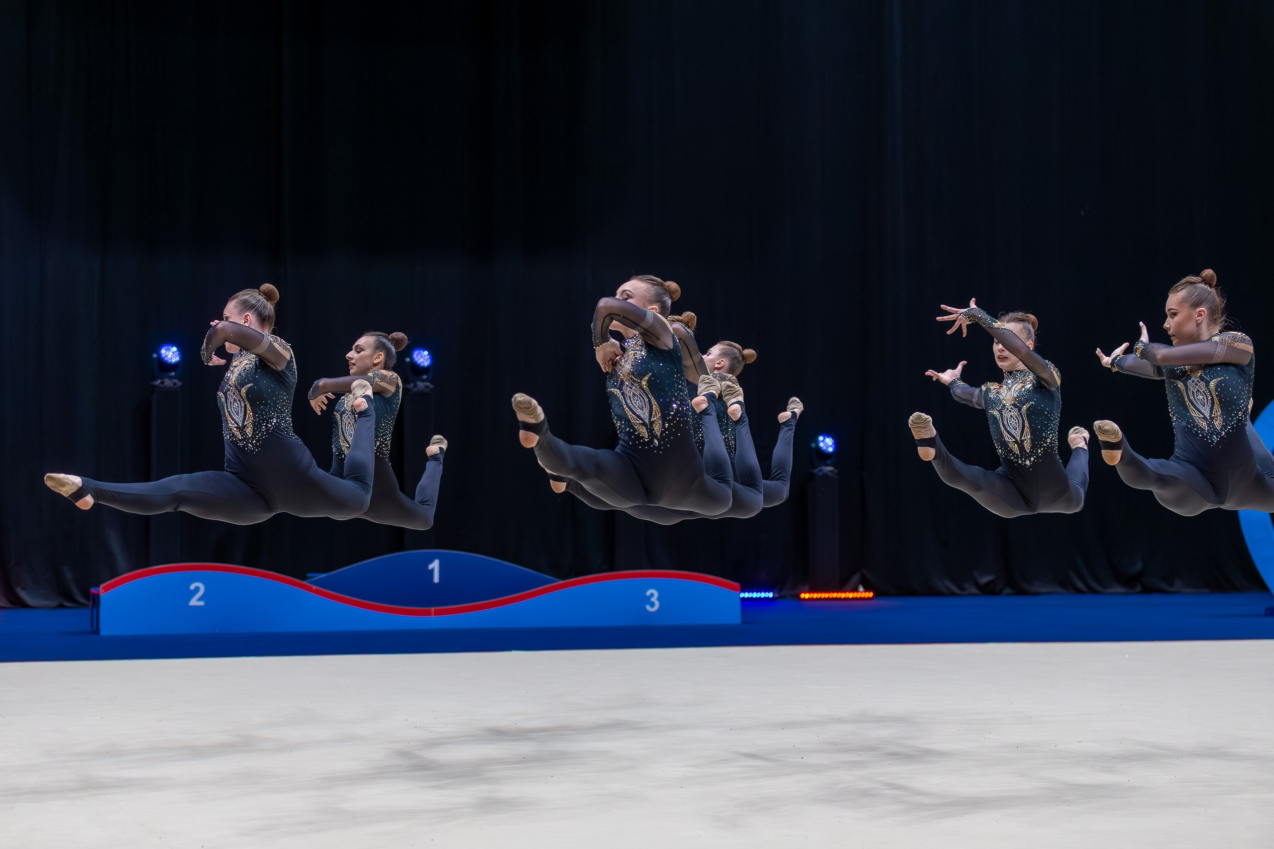 Чемпионат и Первенство России по эстетической гимнастике. GYM-PHOTO. Спорт в кадре