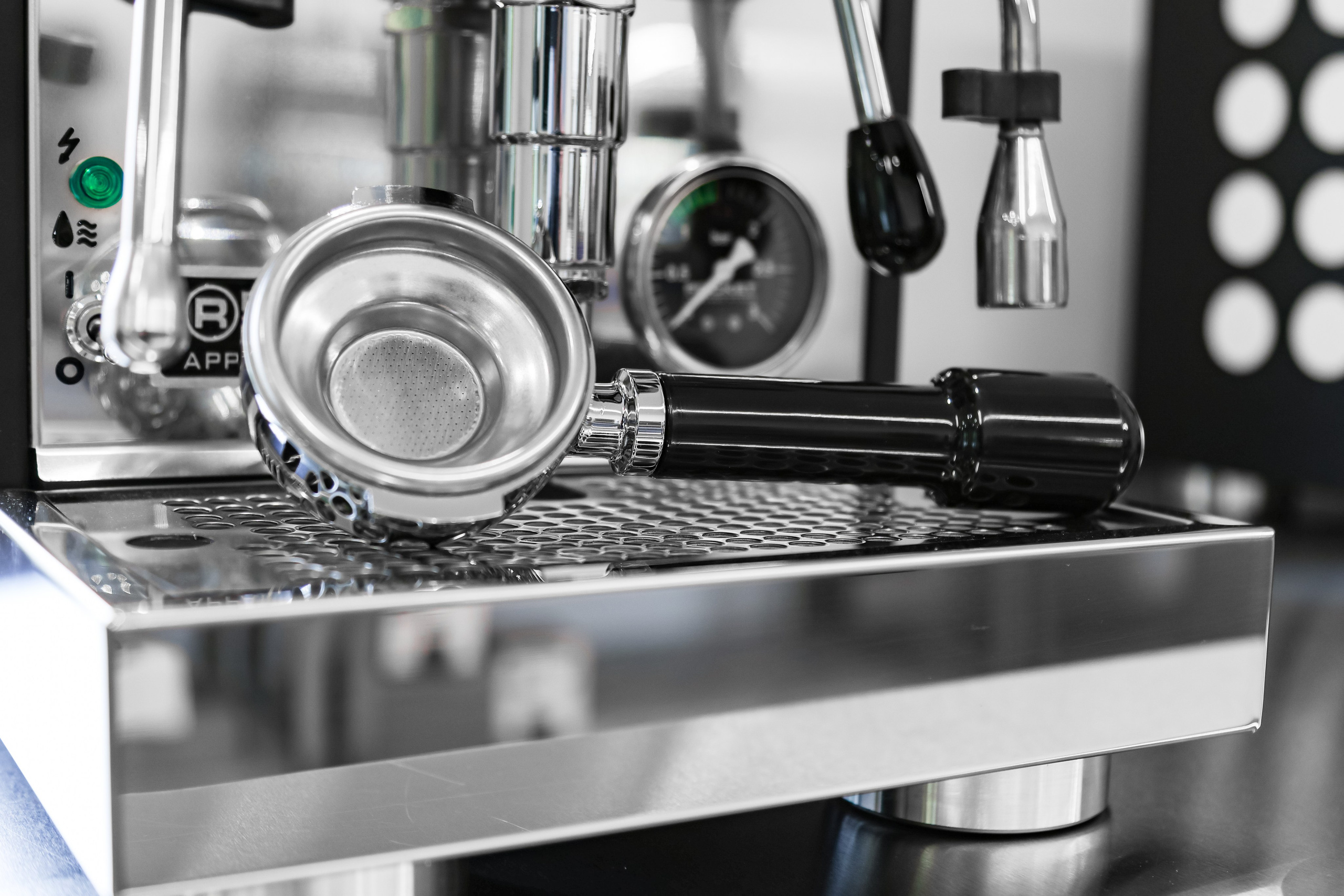 COFFEE MACHINES FOR MARKETPLACE. Mixturecaptures