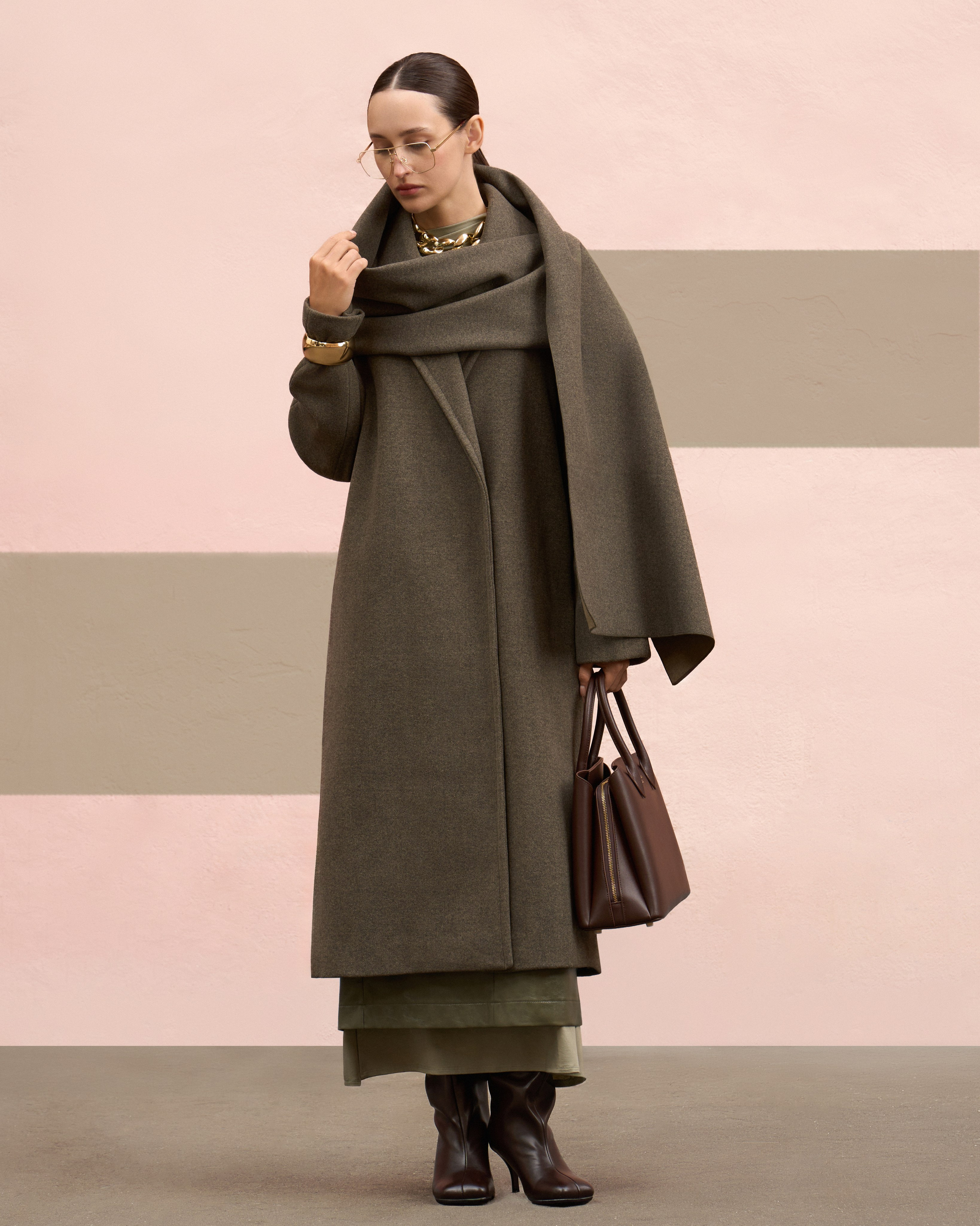 Стрит лукбук осень-зима. Фотограф для брендов в Москве Мария Волковская